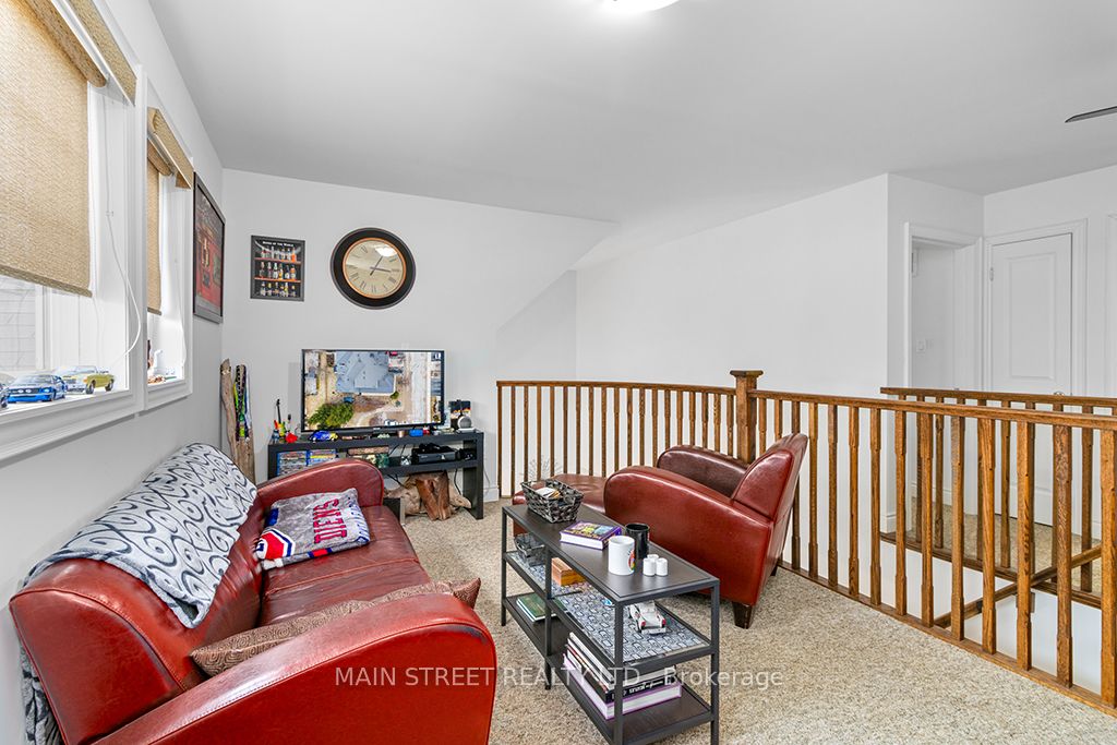 36 Savannah Crescent Property Photo 29