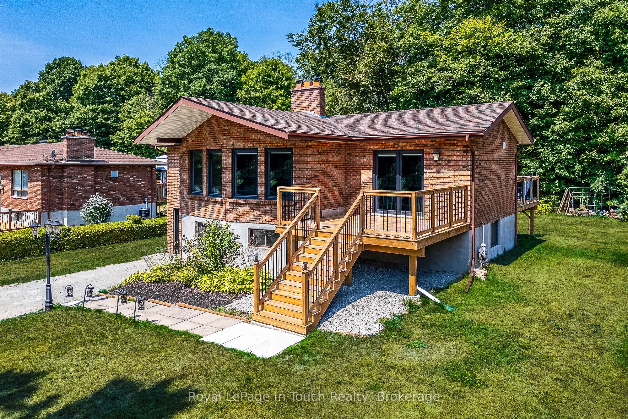 26 Glen Cedar Drive Property Photo 1