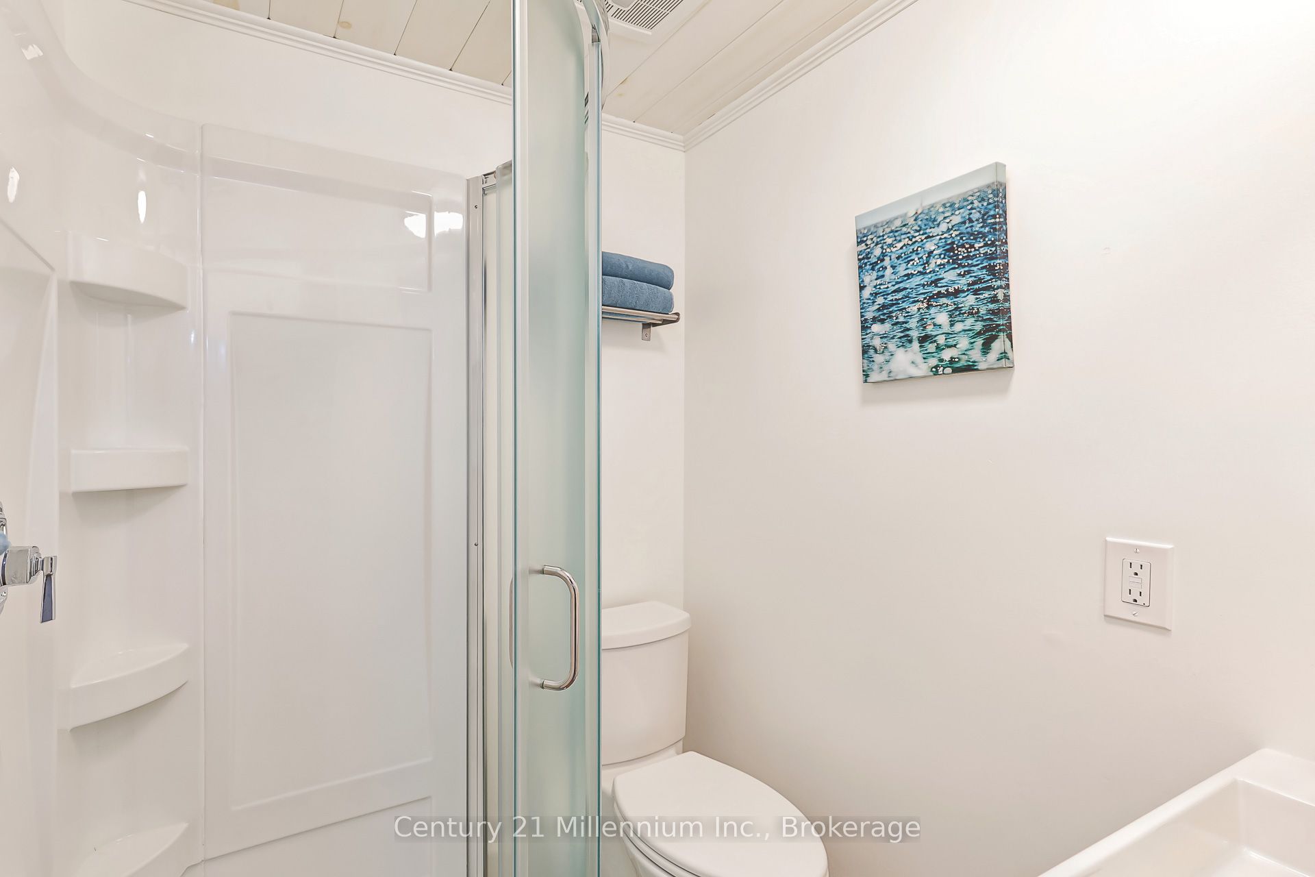 421 Napier Street Property Photo 12