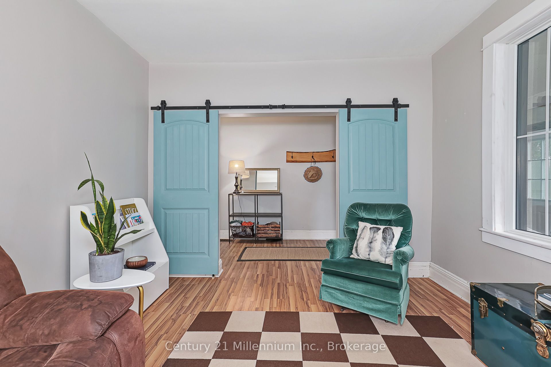 421 Napier Street Property Photo 22