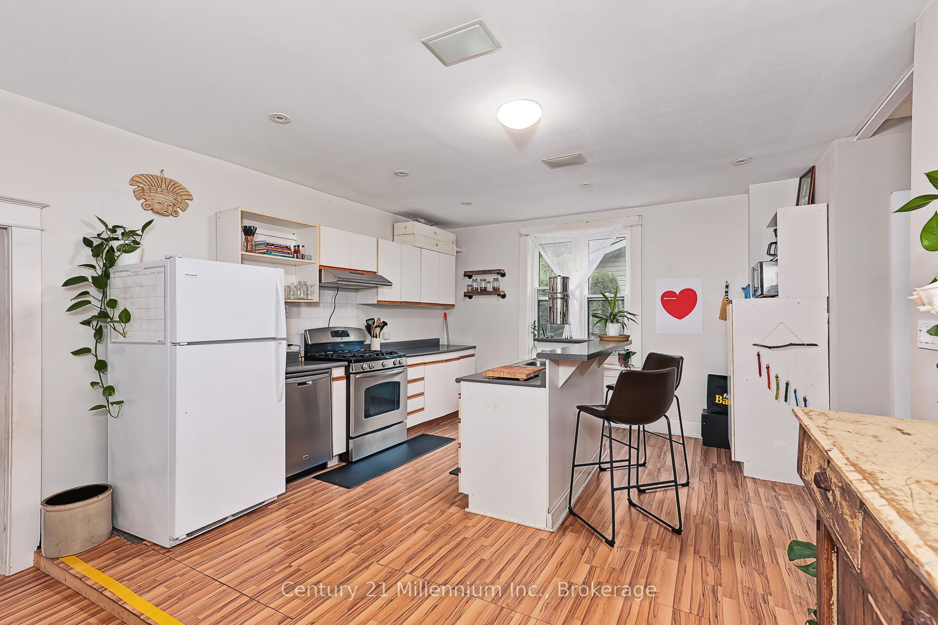 421 Napier Street Property Photo 29