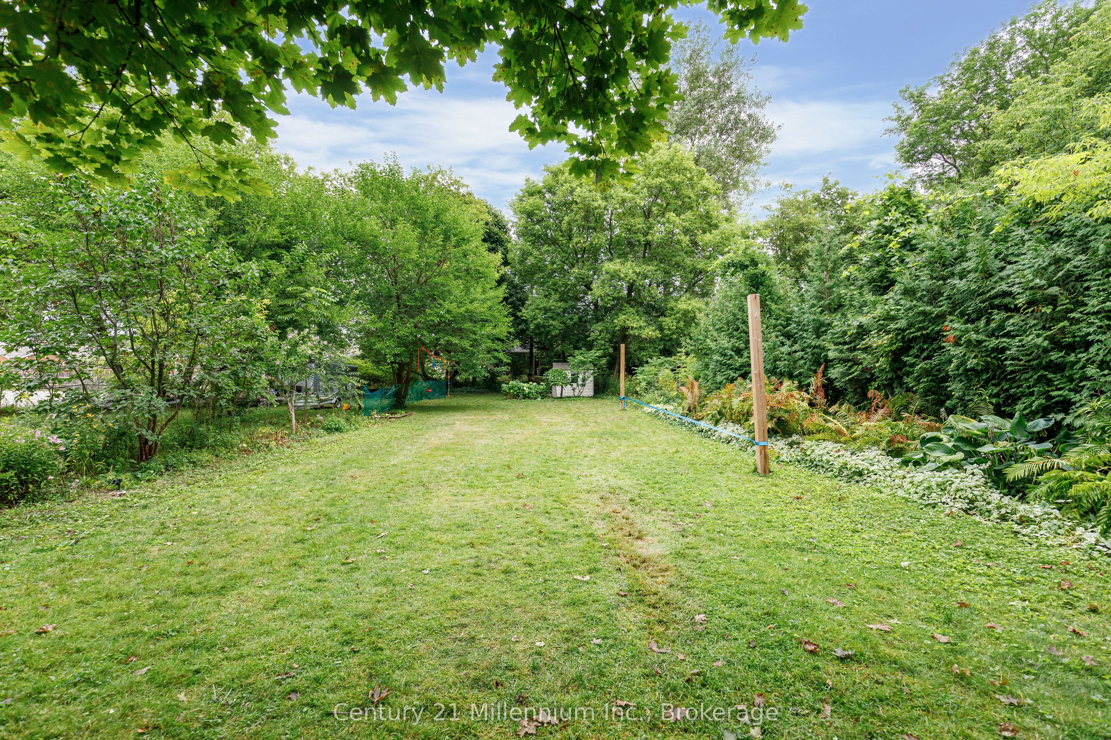 421 Napier Street Property Photo 41