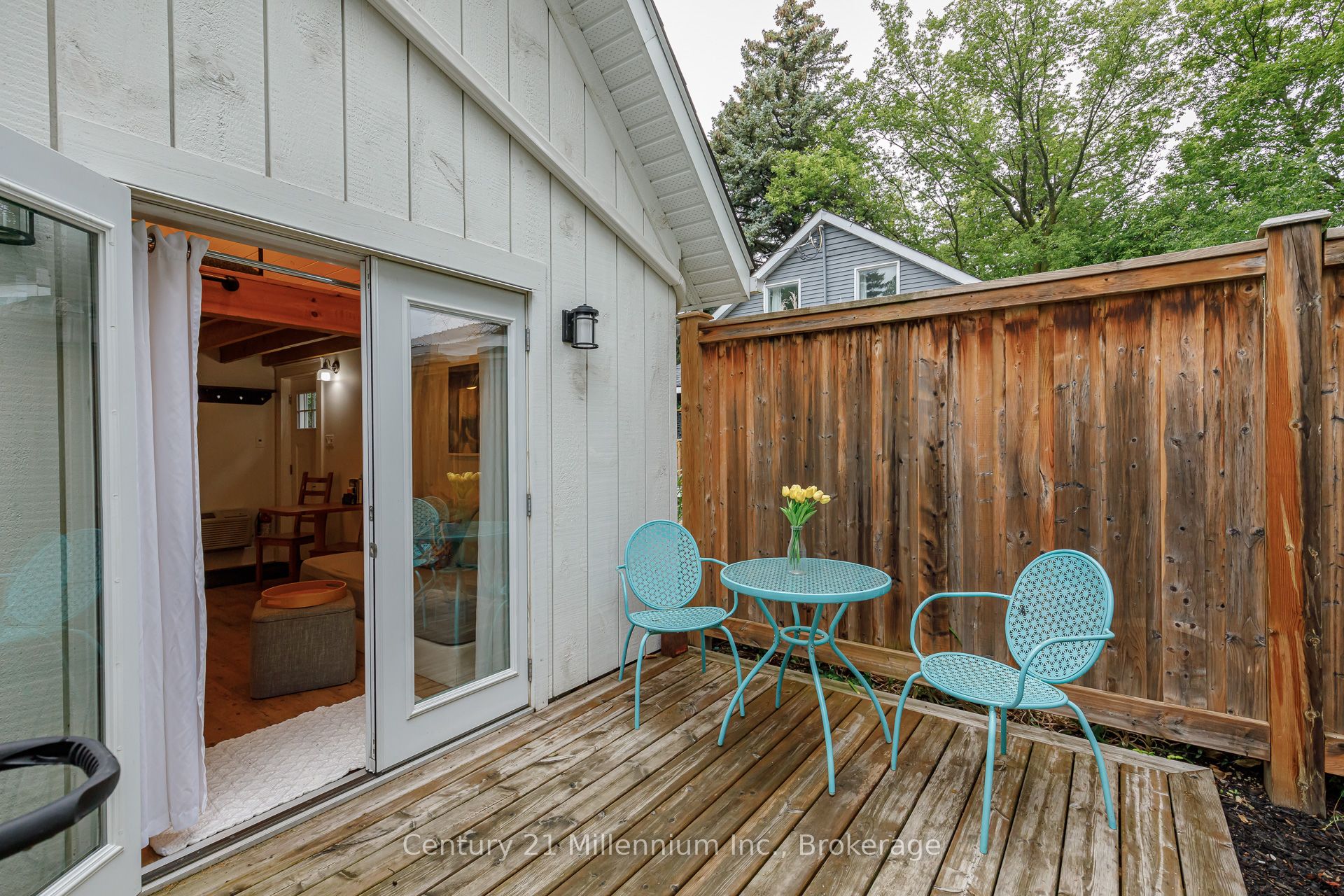 421 Napier Street Property Photo 46