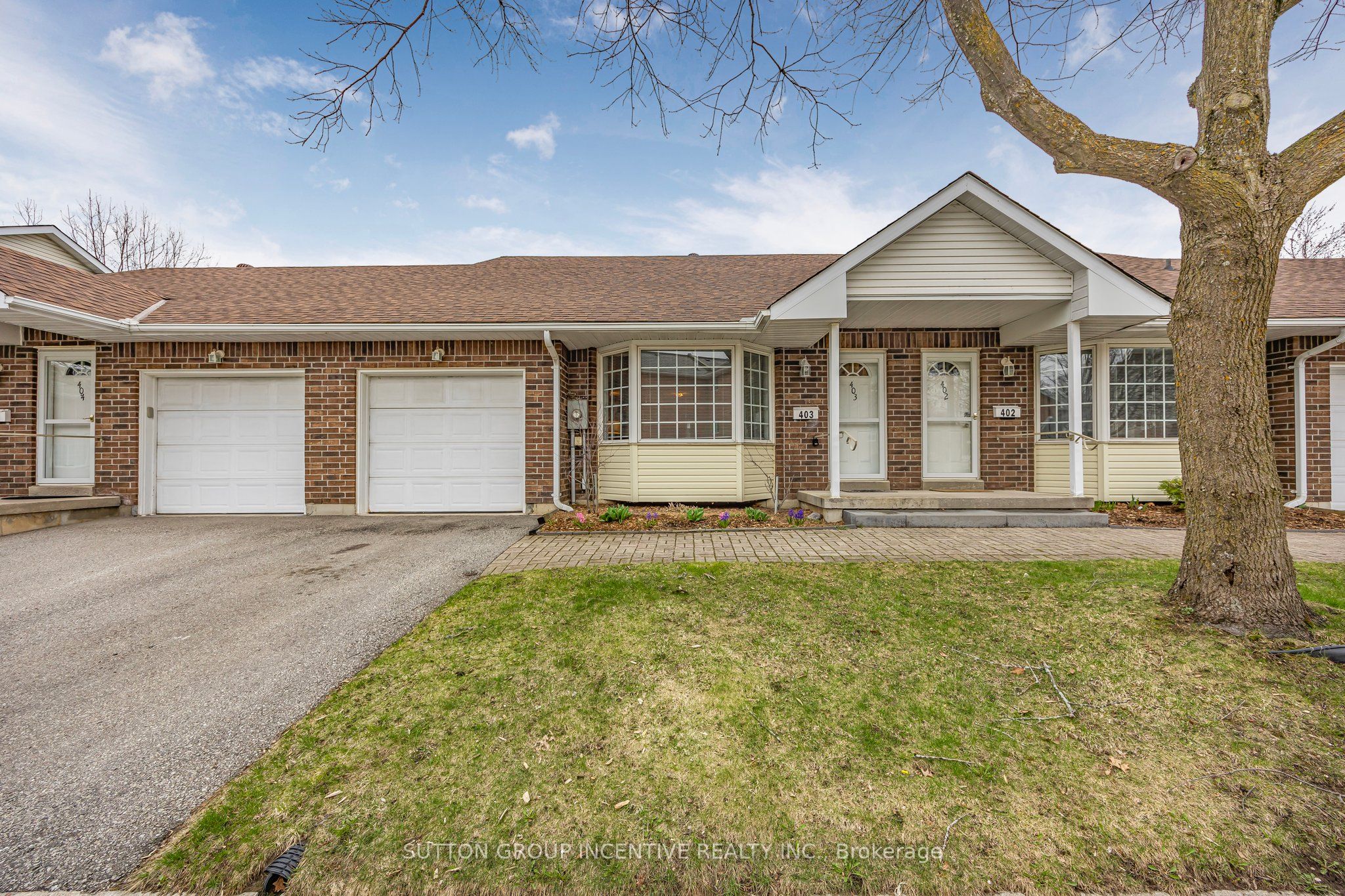 40 Museum Drive 403 Property Photo 1