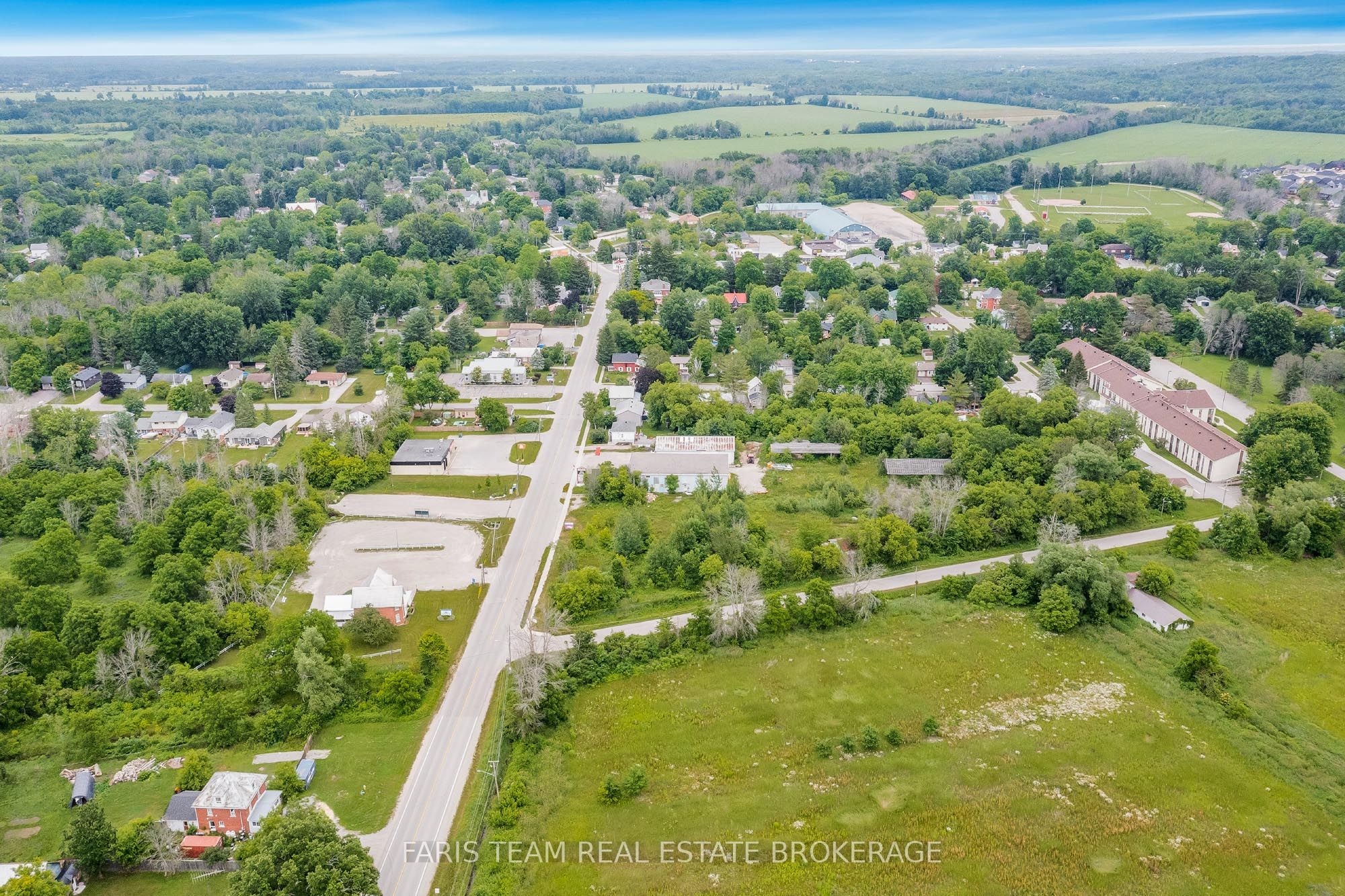 19 Sturgeon Bay Road Property Photo 9