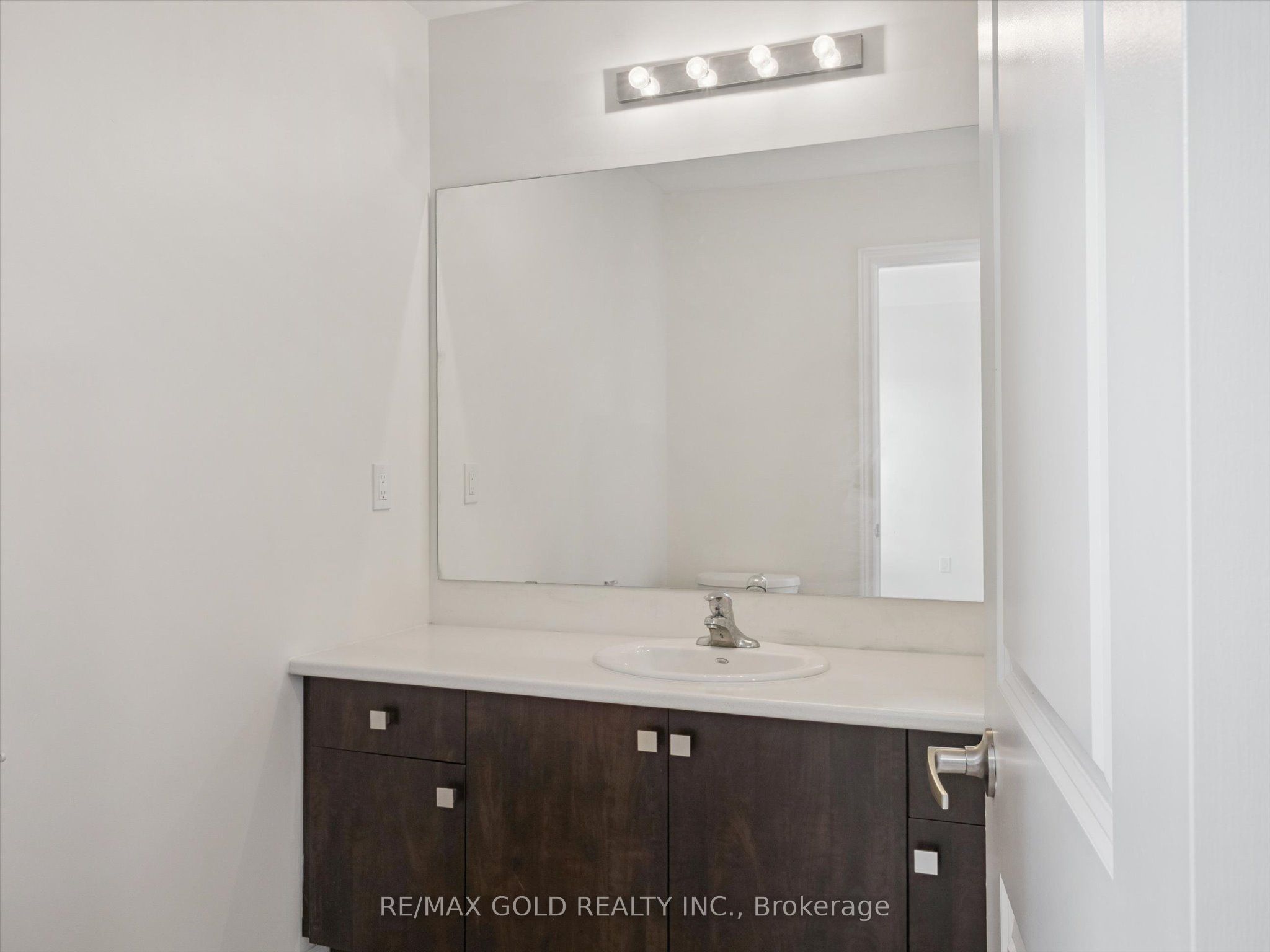 6 Bannister Road Property Photo 16