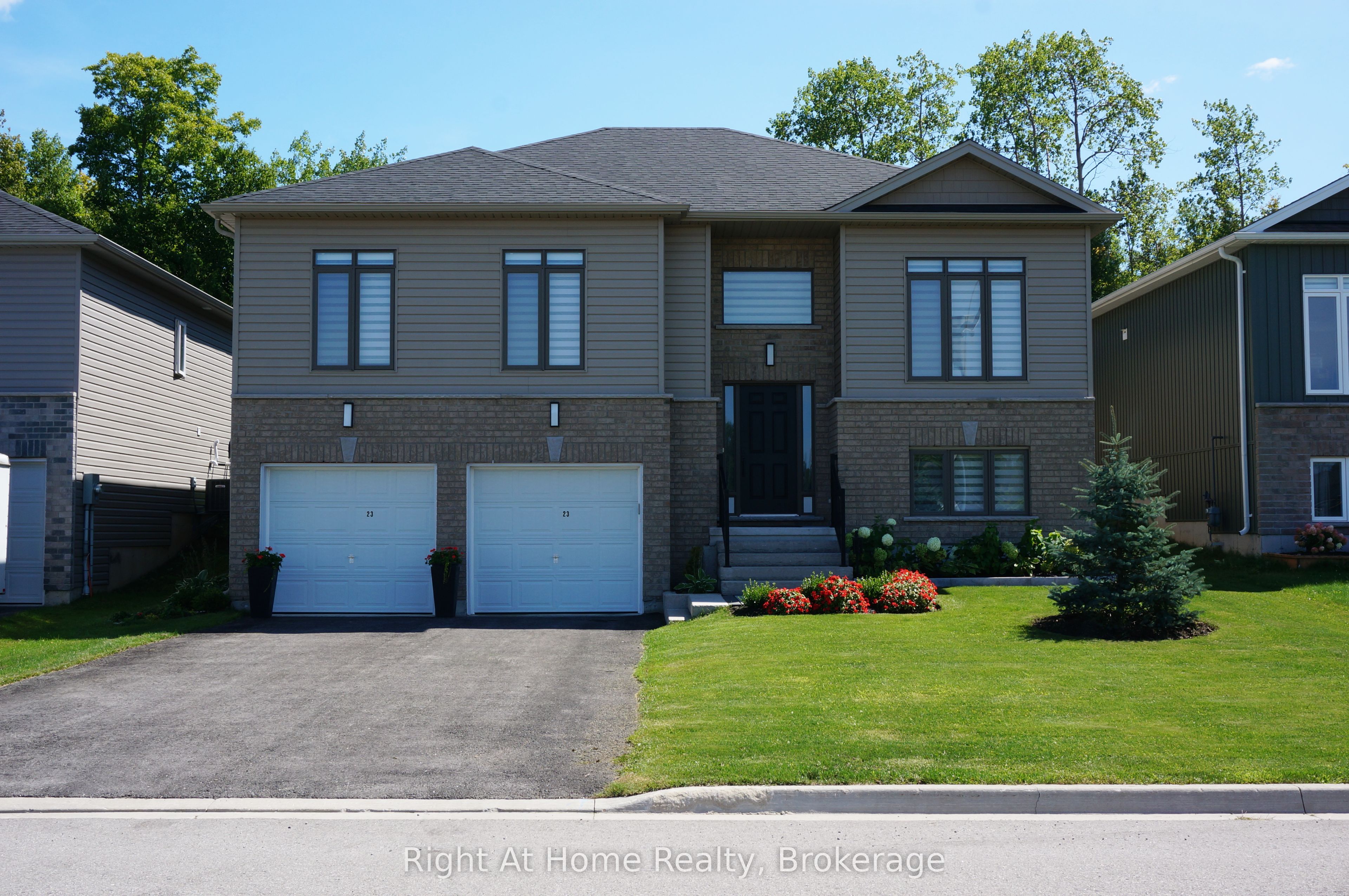 23 Ralph Dalton Boulevard Property Photo 1