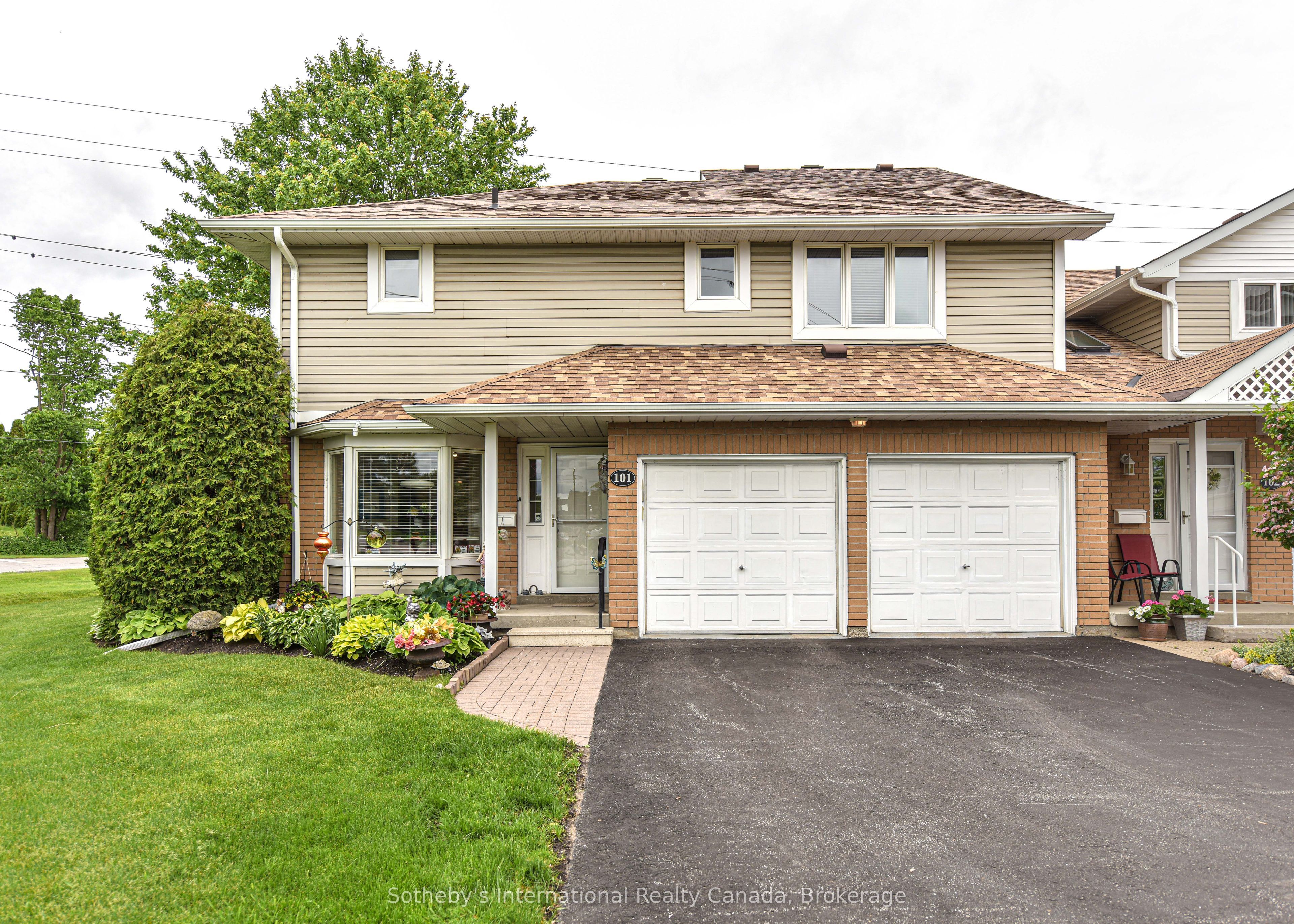 10 MUSEUM Drive 101 Property Photo 1