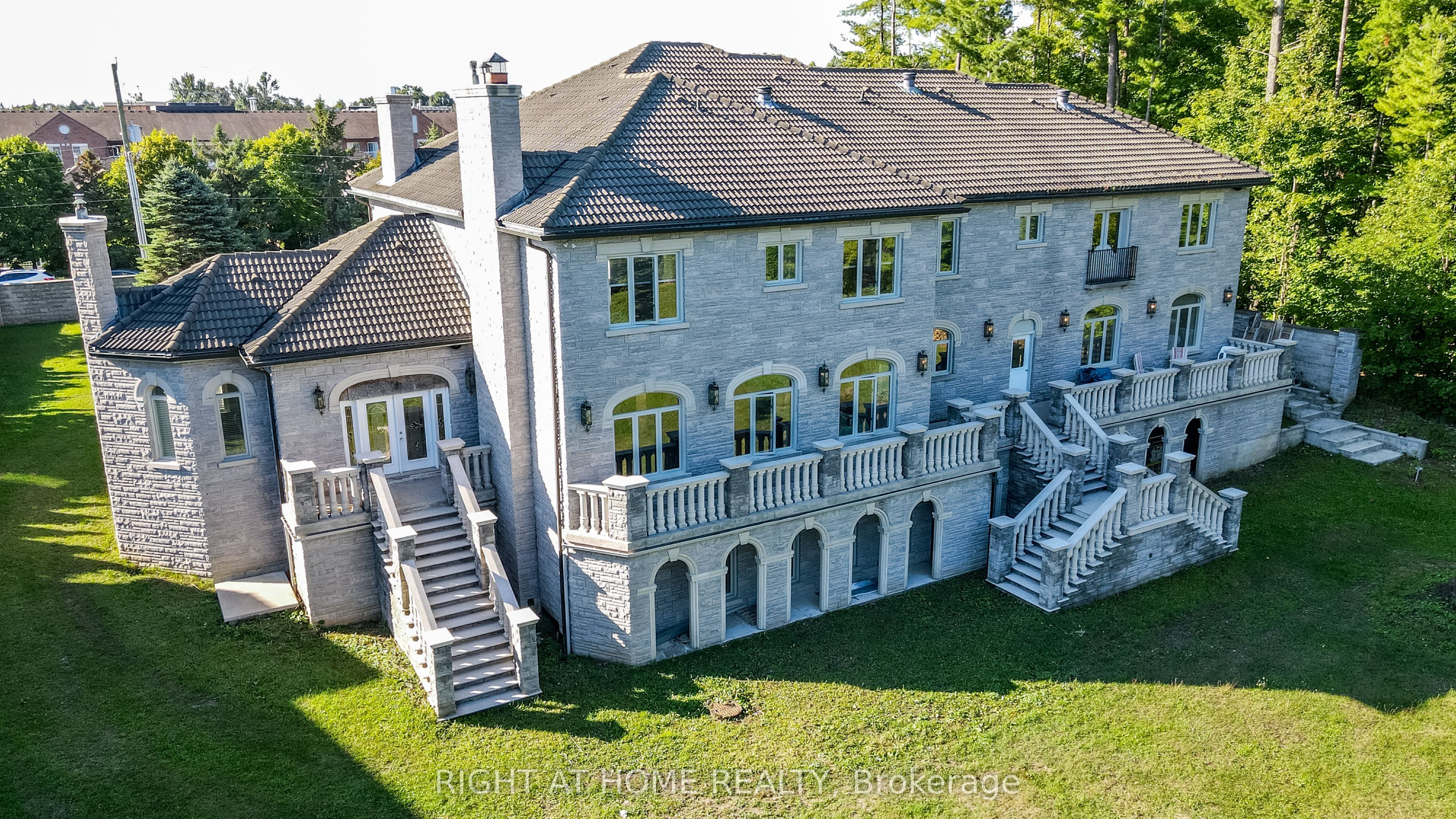 290 Tollendal Mill Road Property Photo 3