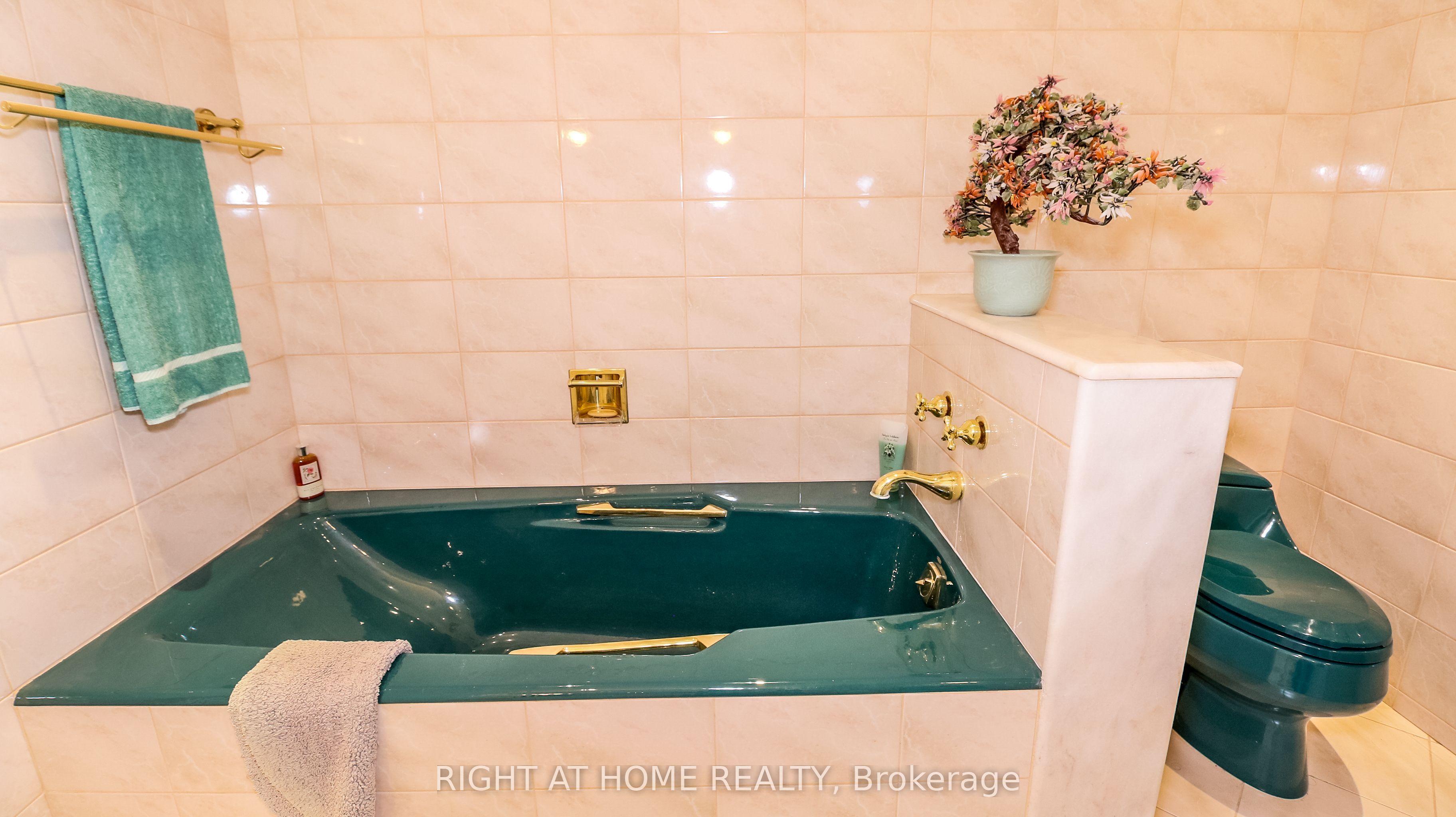 290 Tollendal Mill Road Property Photo 30