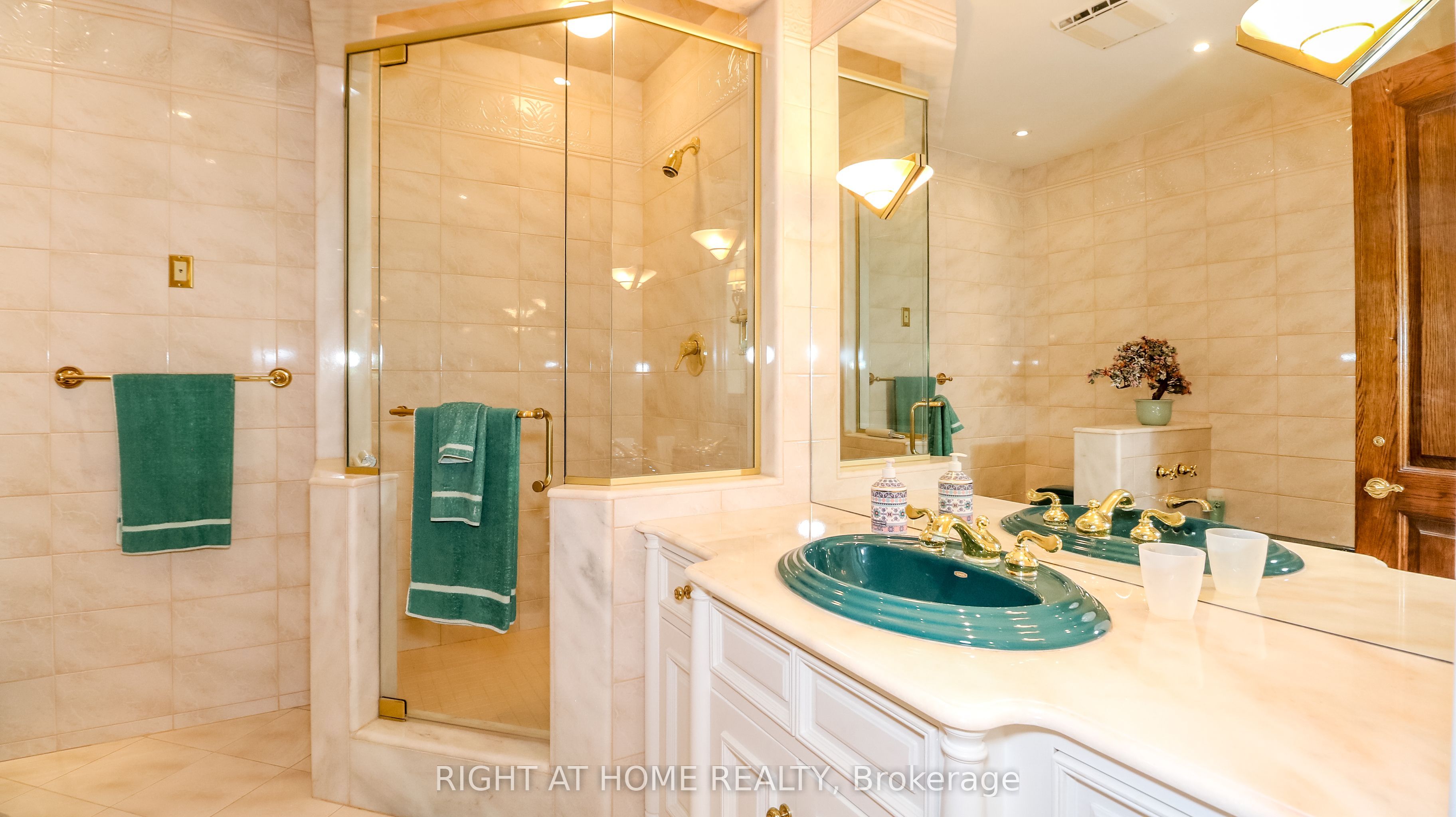 290 Tollendal Mill Road Property Photo 33