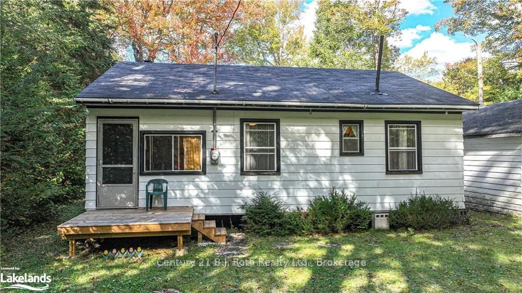 6571 Pioneer Village Lane Property Photo 3