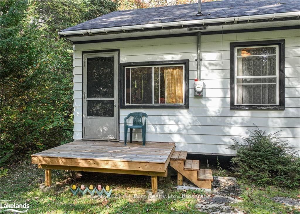 6571 Pioneer Village Lane Property Photo 6