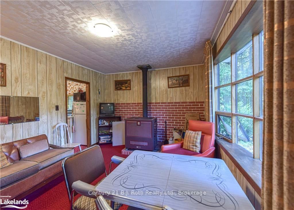 6571 Pioneer Village Lane Property Photo 14