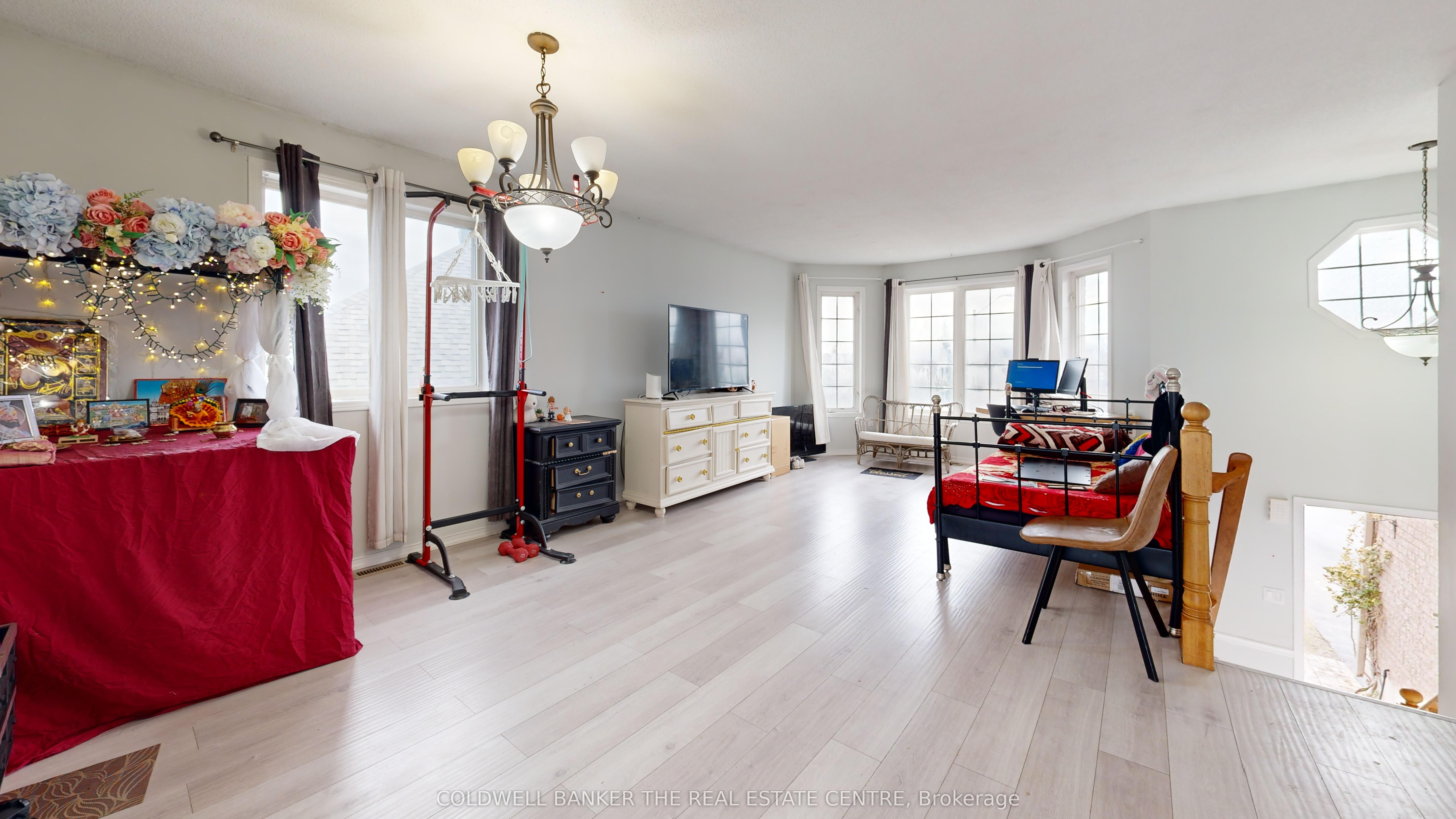 62 Ambler Bay Property Photo 5