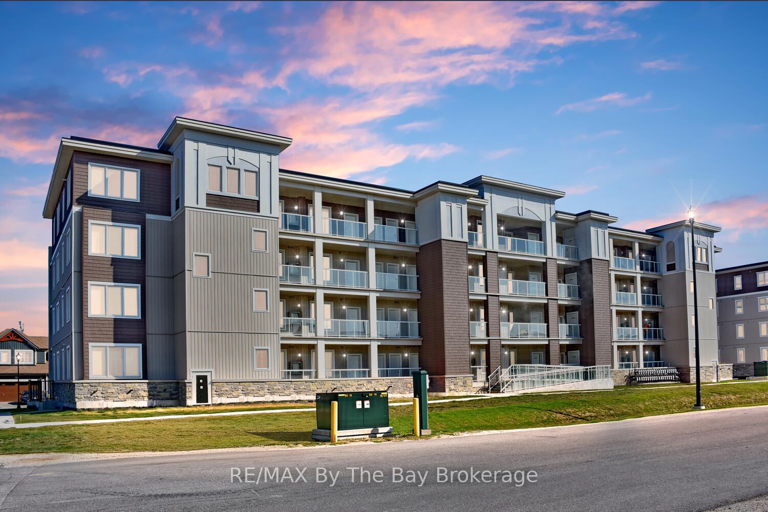 17 Spooner Crescent 206 Property Photo 1