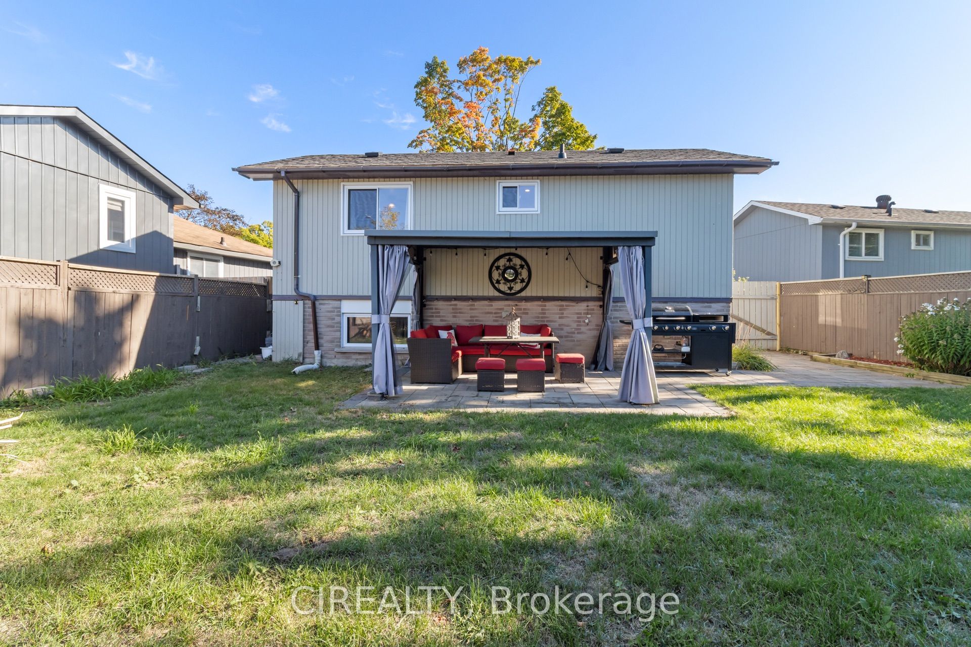 53 Christie Crescent Property Photo 3