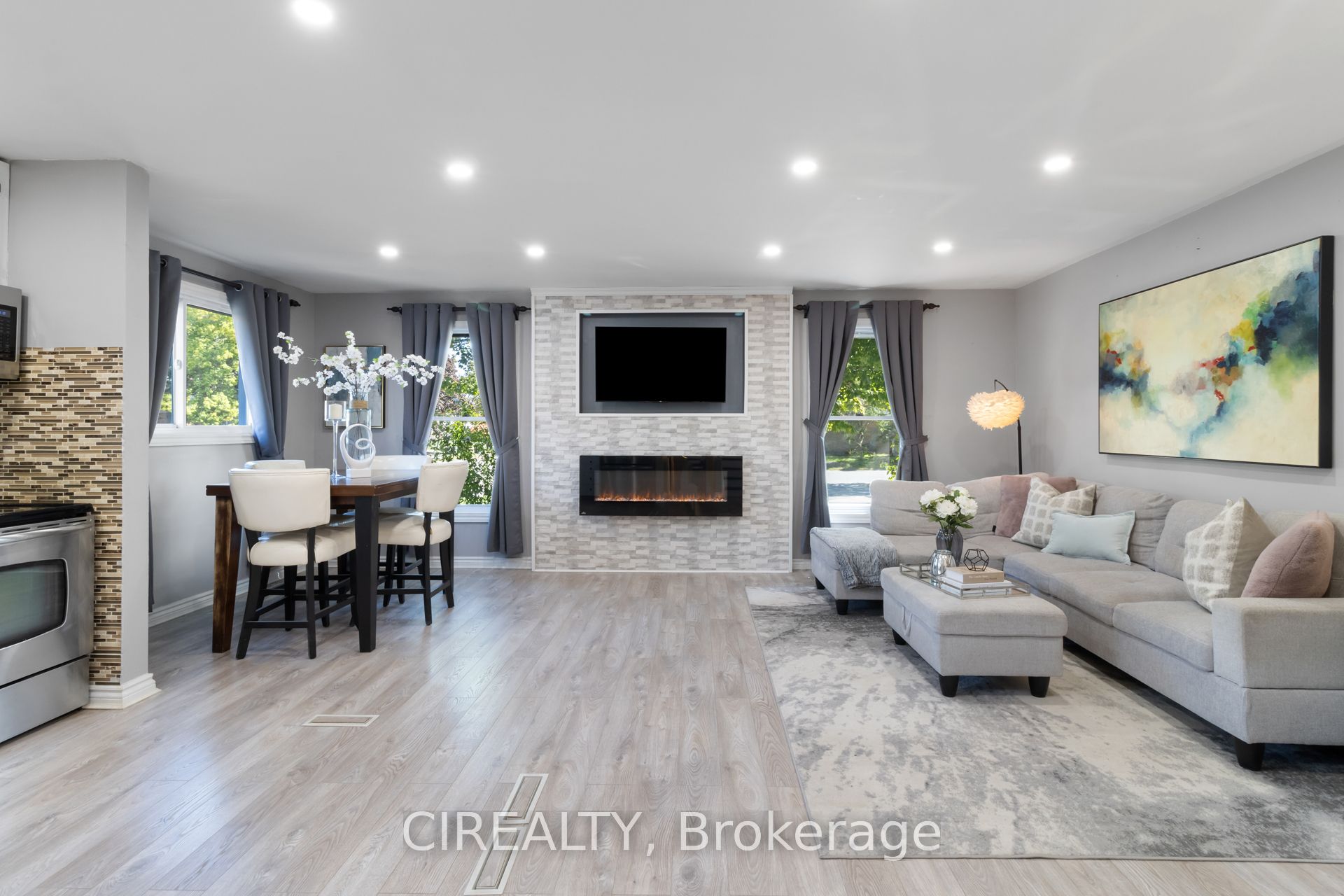 53 Christie Crescent Property Photo 7