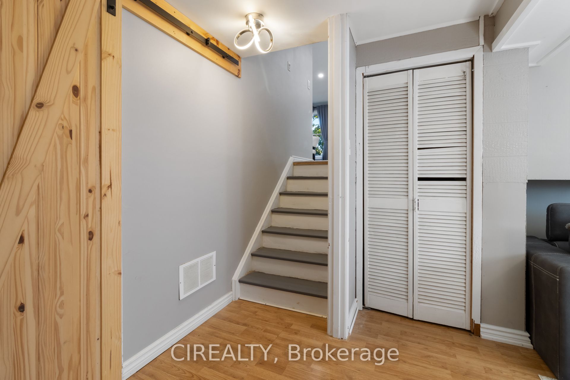 53 Christie Crescent Property Photo 18