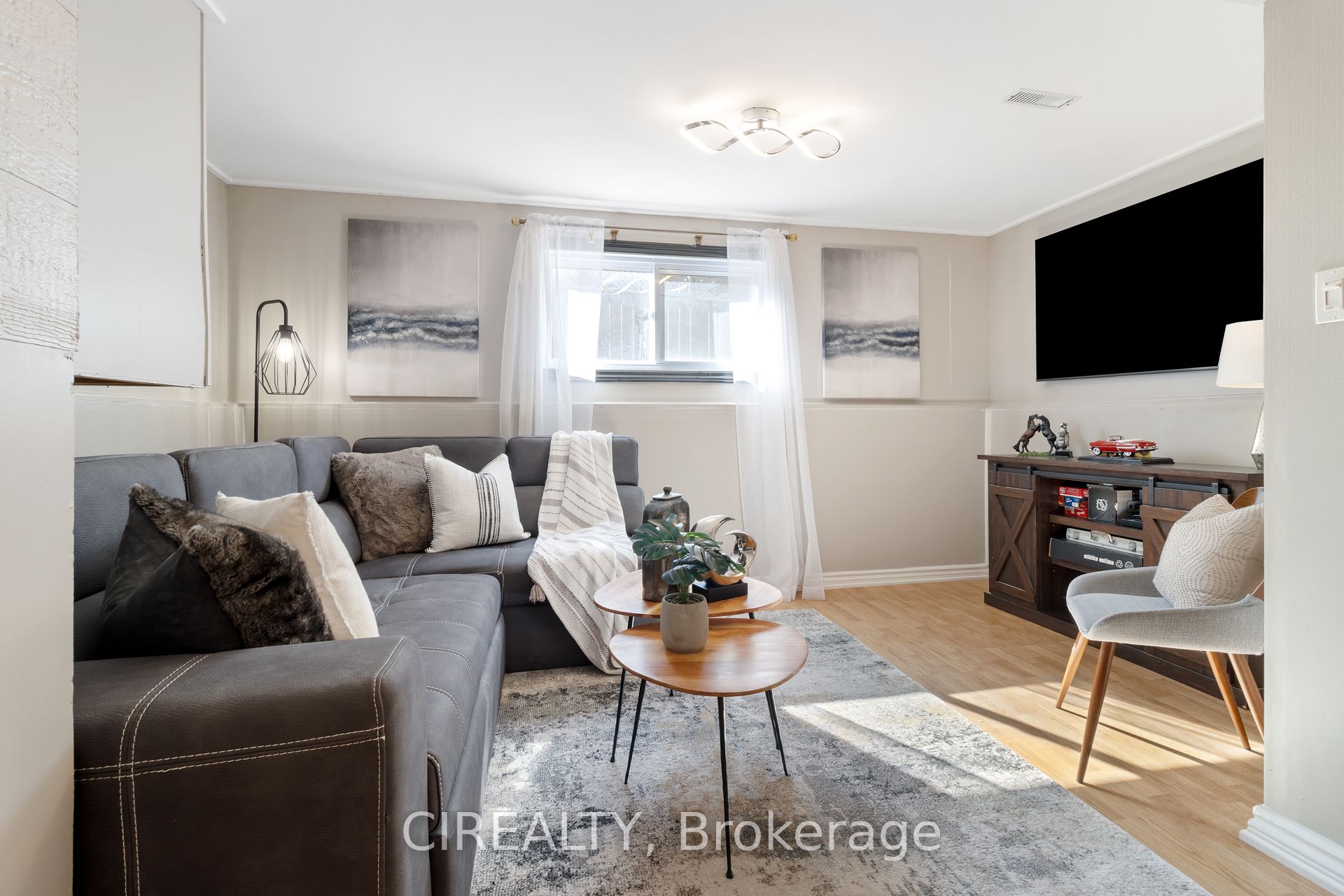 53 Christie Crescent Property Photo 22