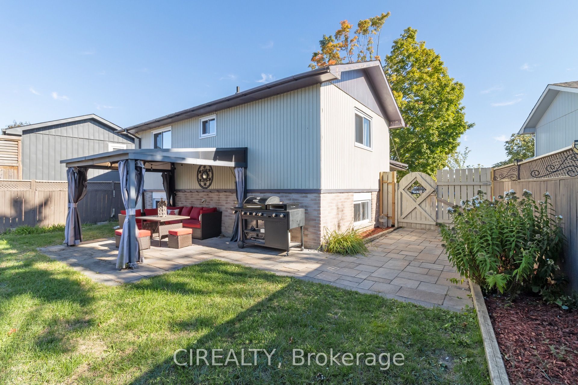 53 Christie Crescent Property Photo 27