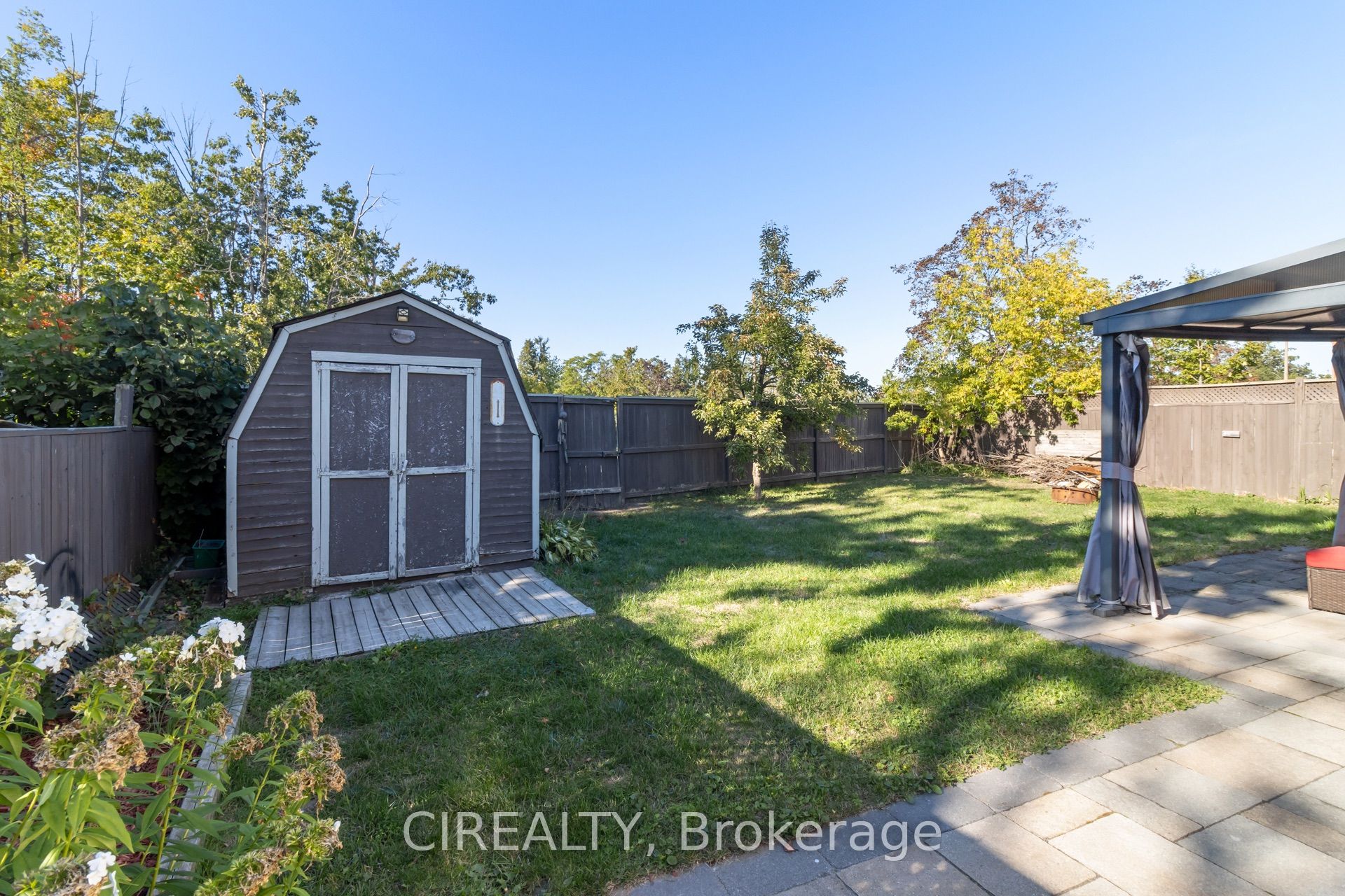 53 Christie Crescent Property Photo 28