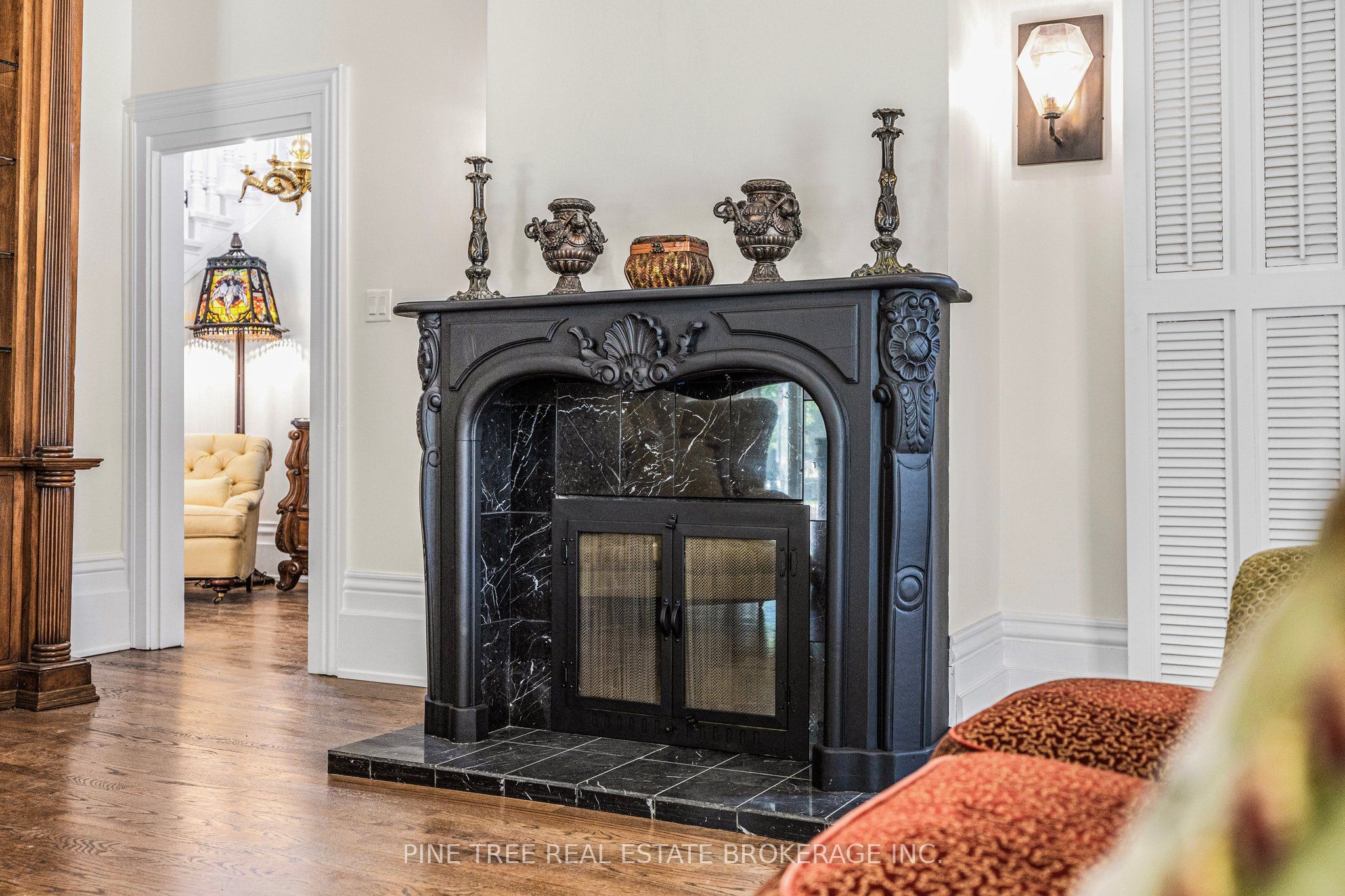 105 Toronto Street 1 Property Photo 9