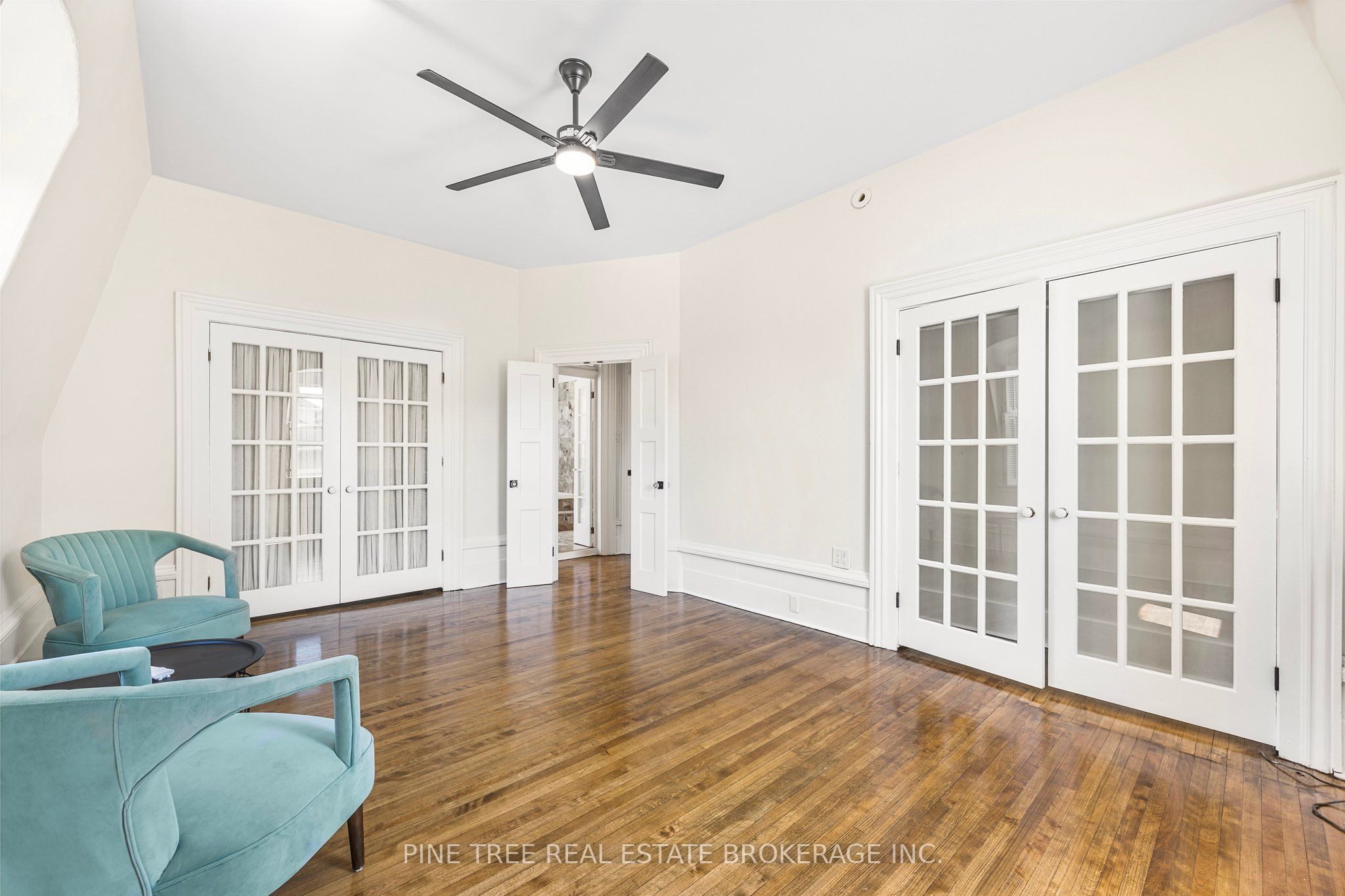 105 Toronto Street 1 Property Photo 11