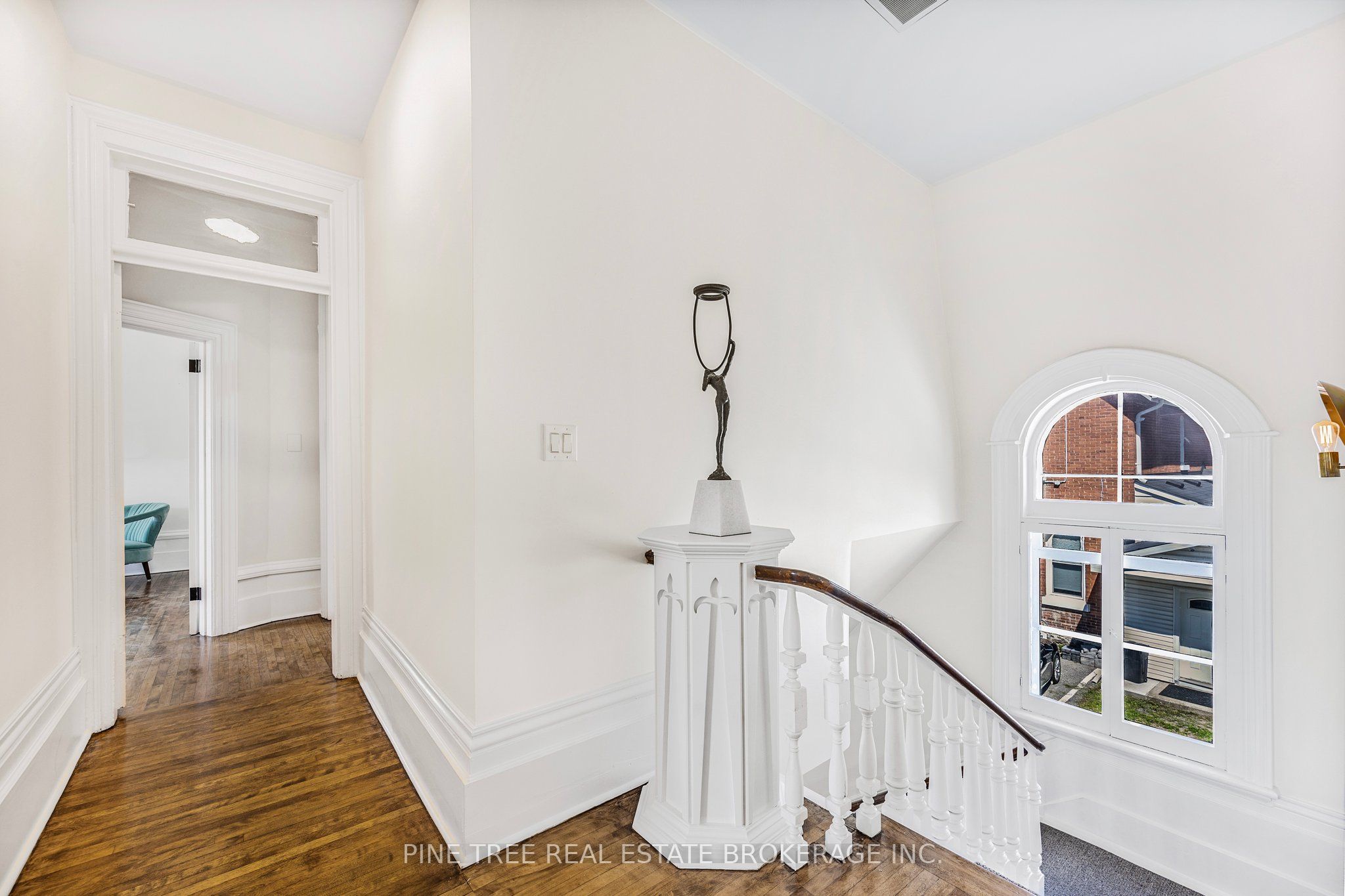 105 Toronto Street 1 Property Photo 19