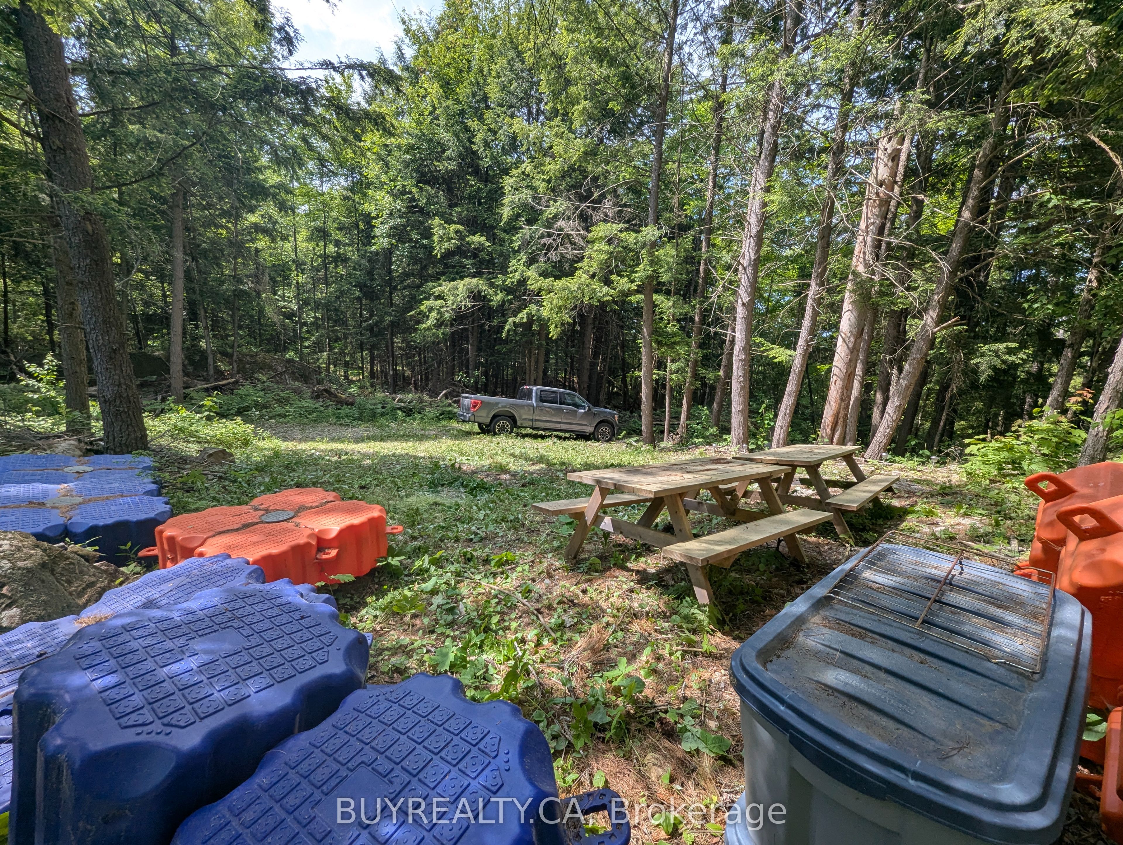 2318 Sherwood Forest Lane Property Photo 9