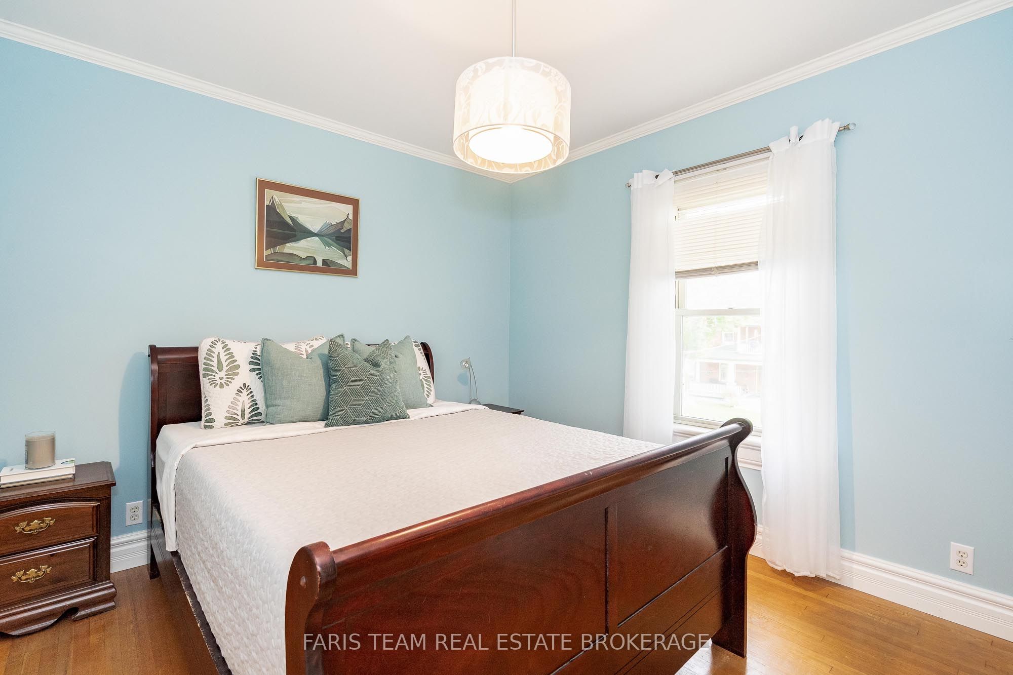 404 Manly Street Property Photo 24