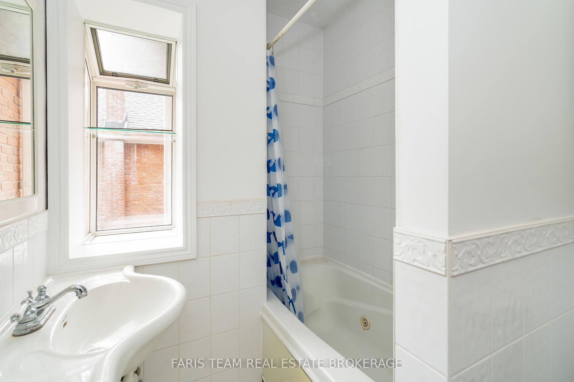 404 Manly Street Property Photo 26