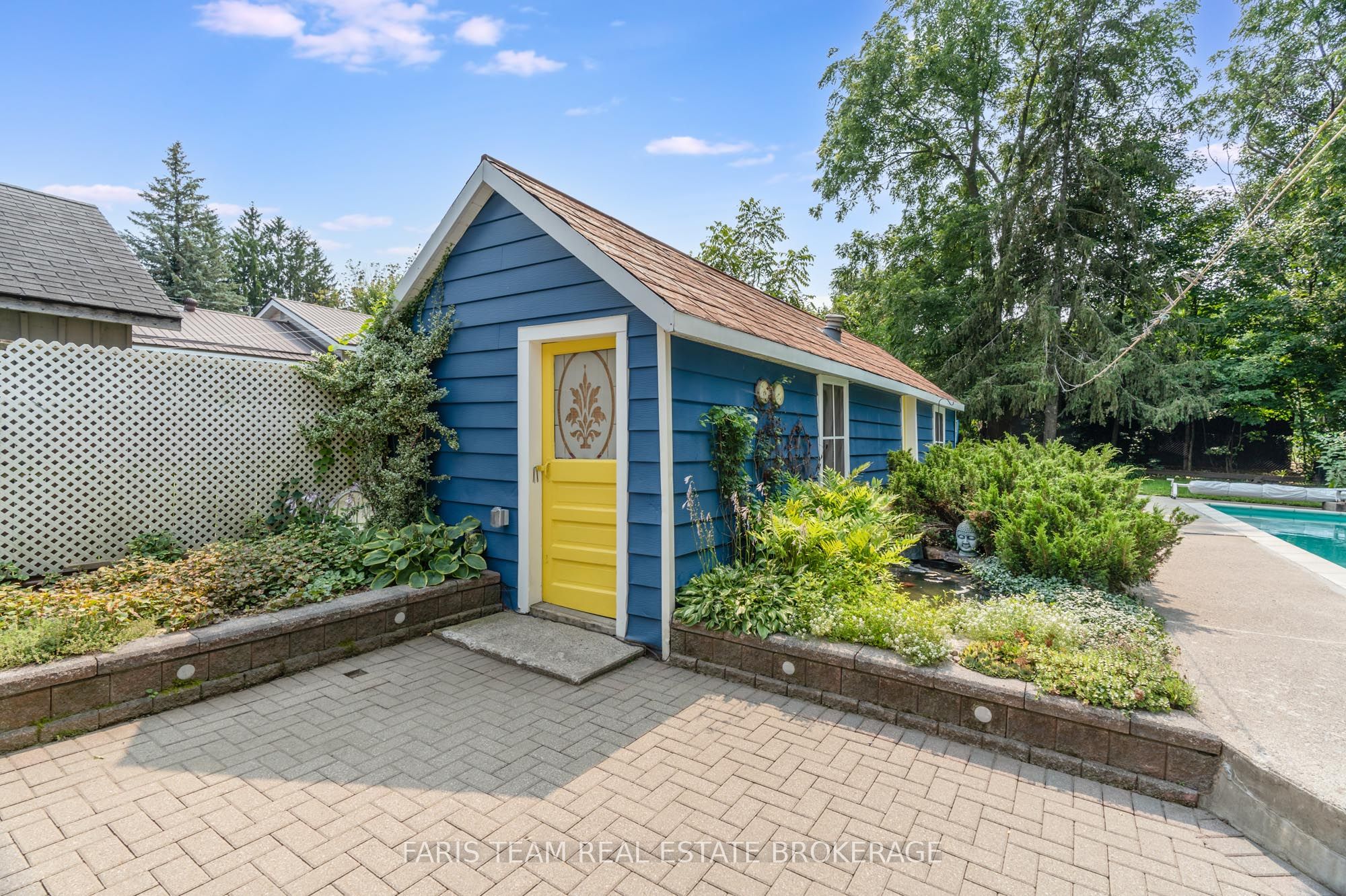 404 Manly Street Property Photo 34