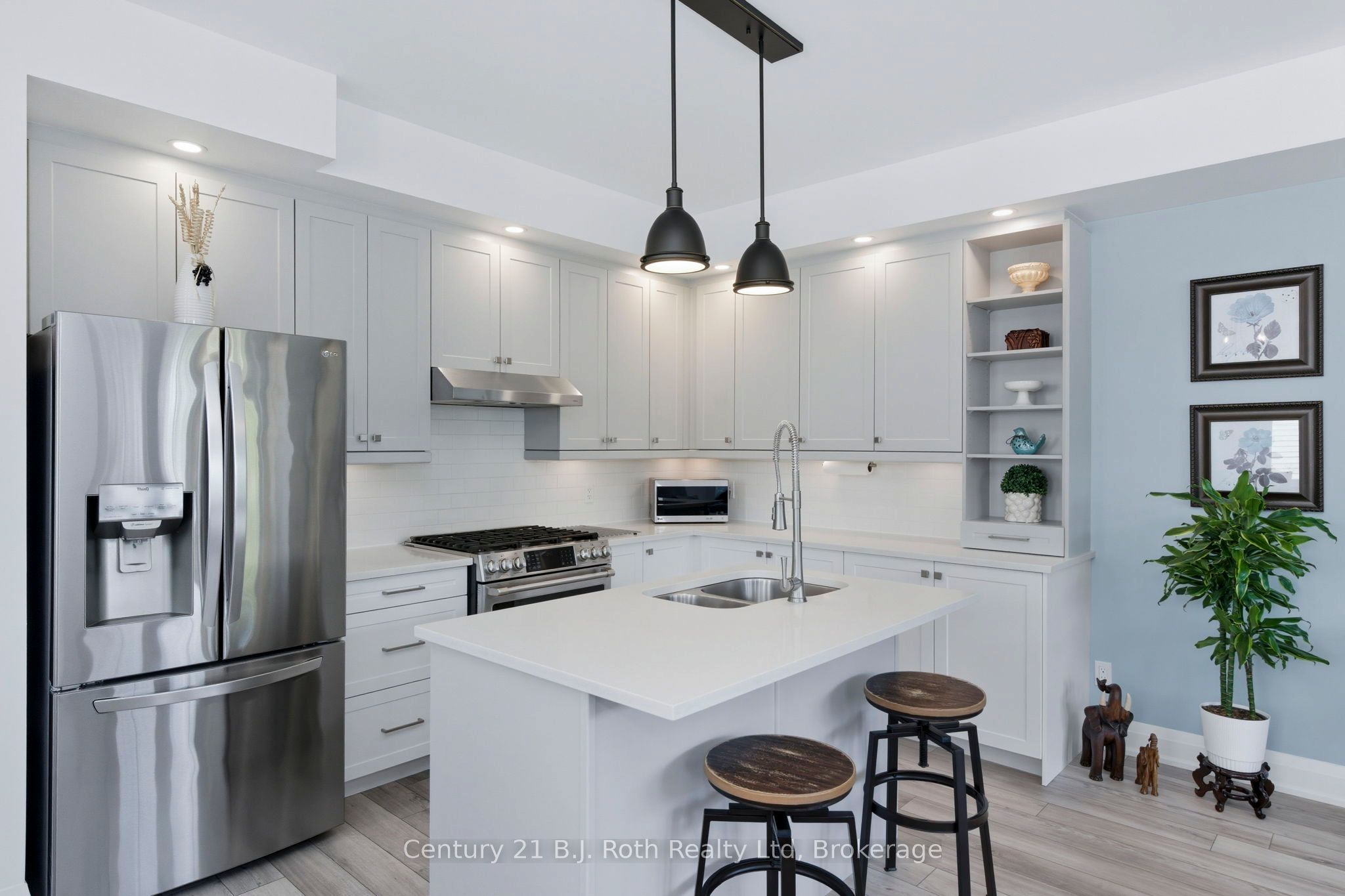 67 Discovery Trail Property Photo 1