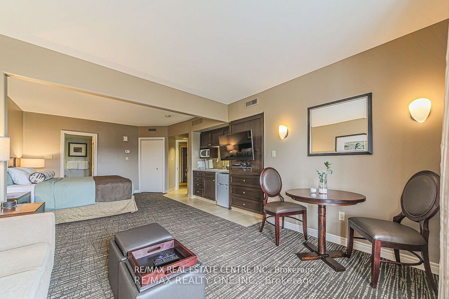 90 Highland Drive 2449 Property Photo 2