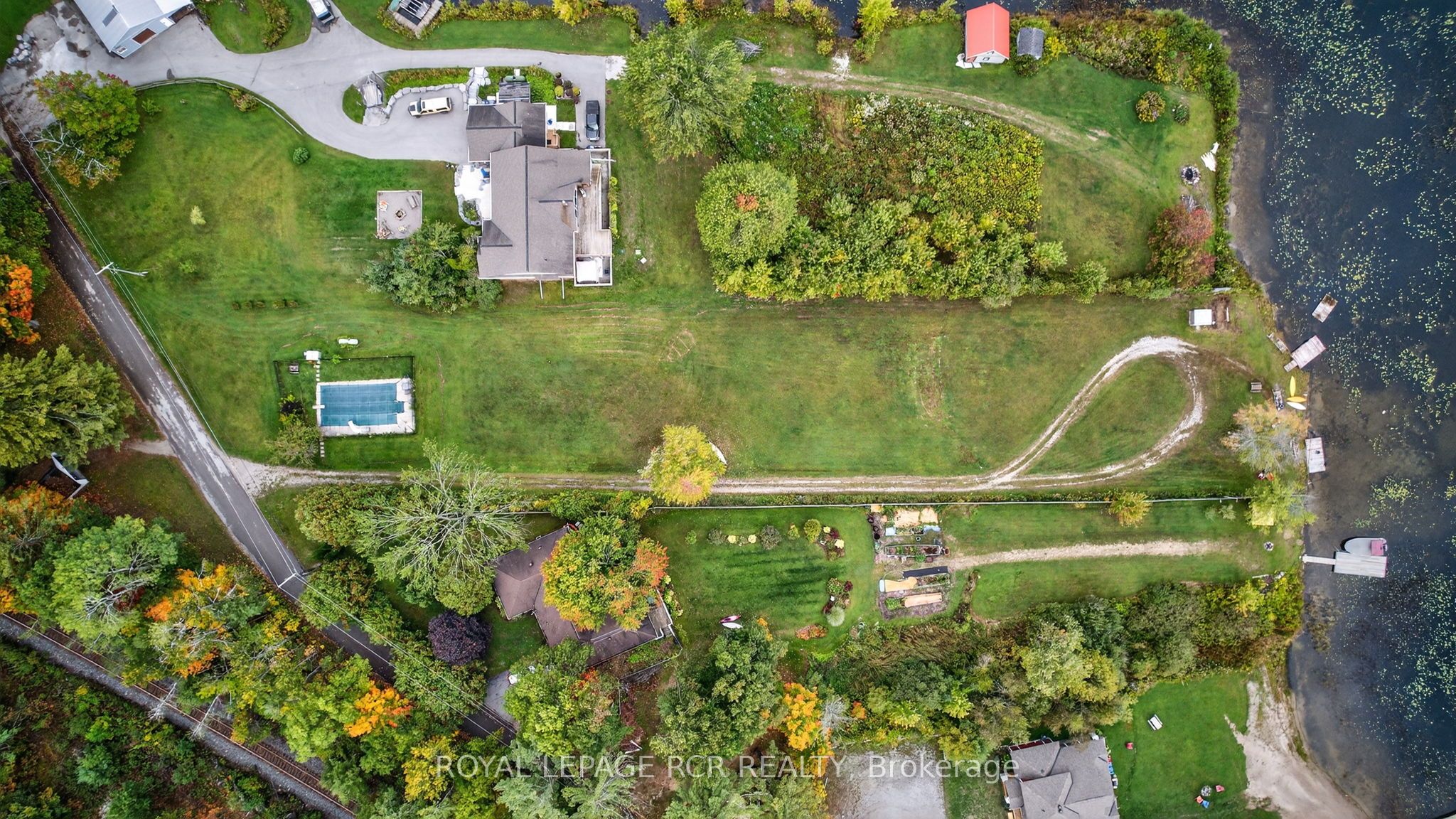 1419 Port Stanton Pkwy Property Photo 3