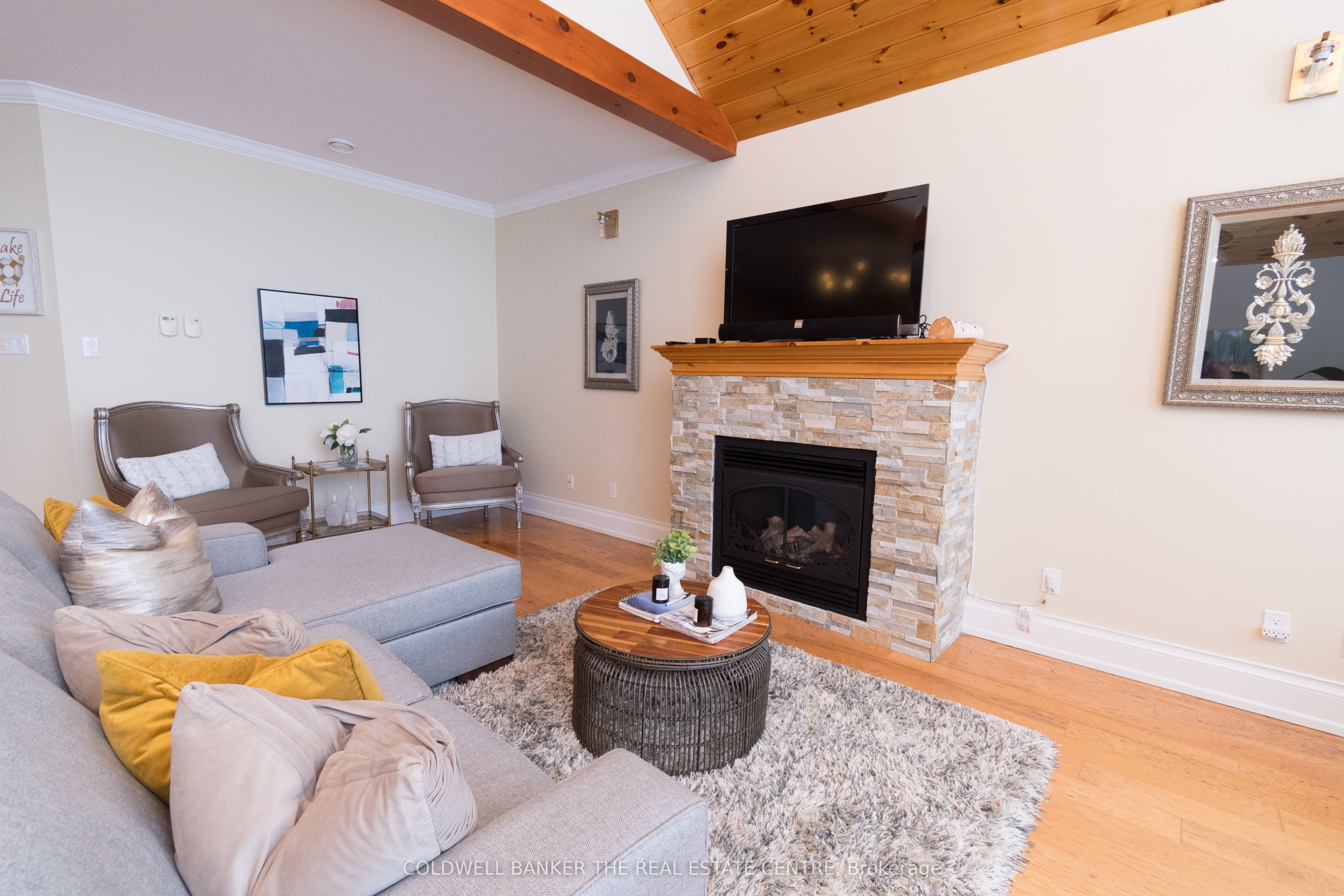 7304 Glen Ellen Dr Property Photo 3