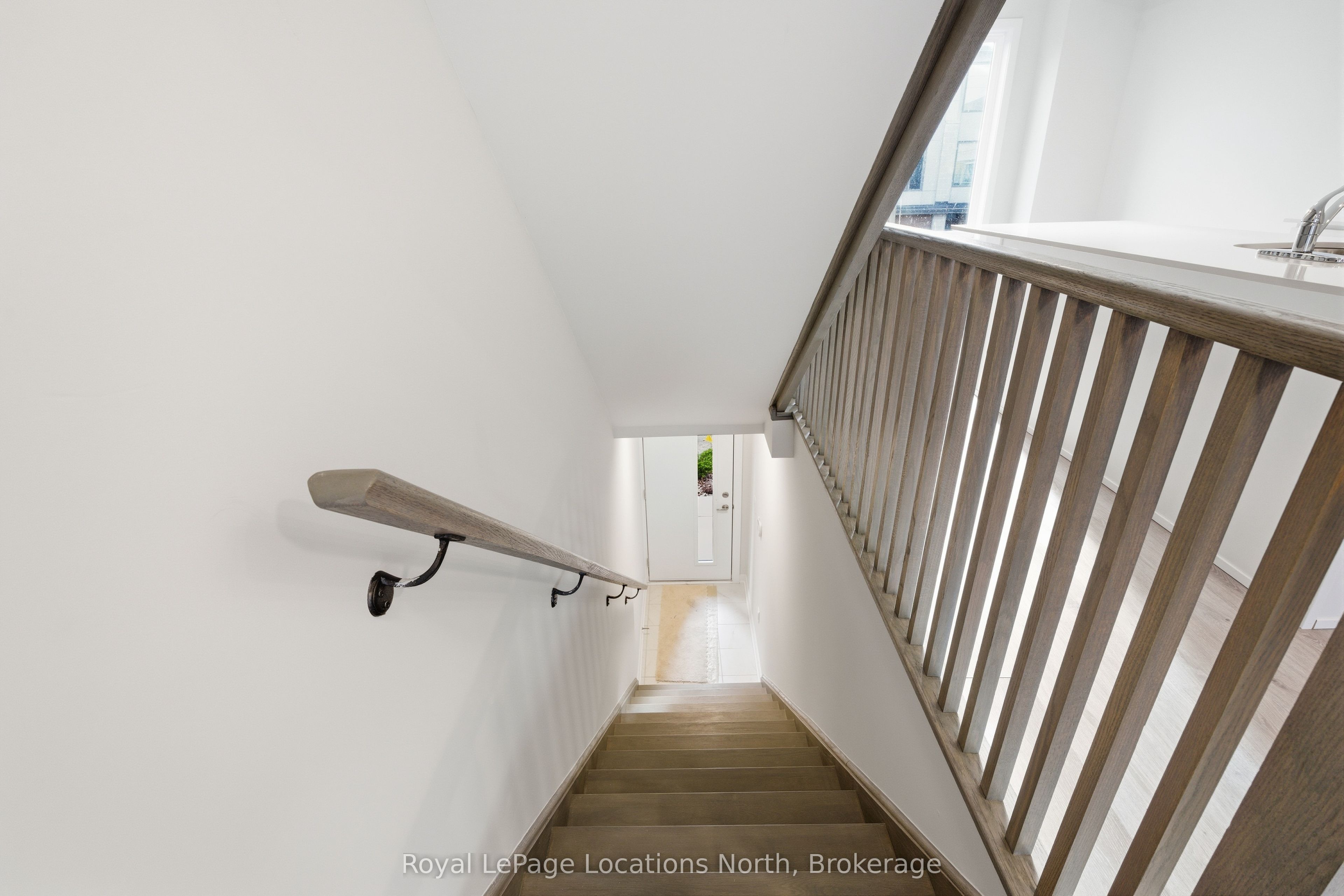 42 Winters Crescent Property Photo 4