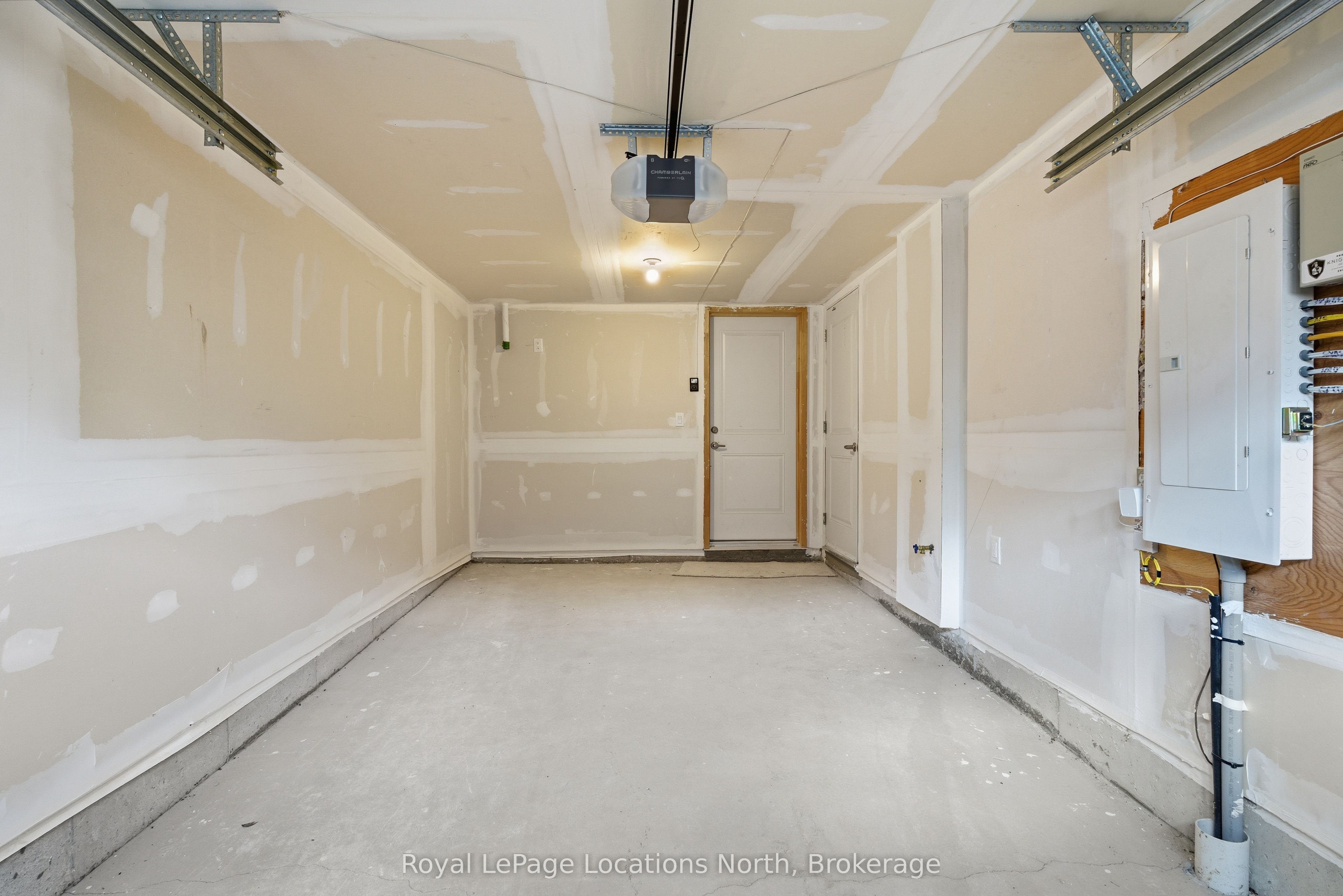 42 Winters Crescent Property Photo 19