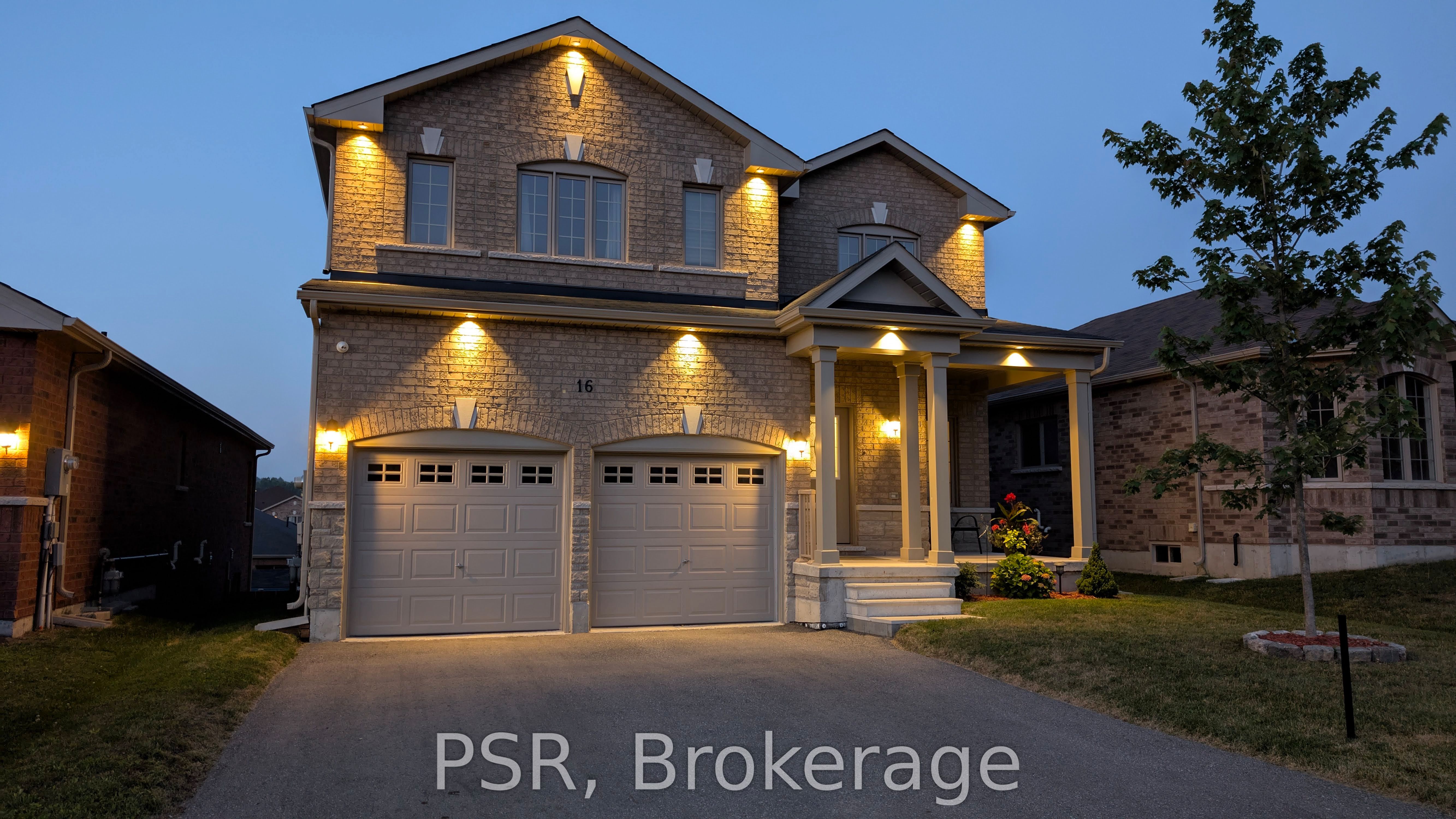 16 Hewson St Property Photo 1