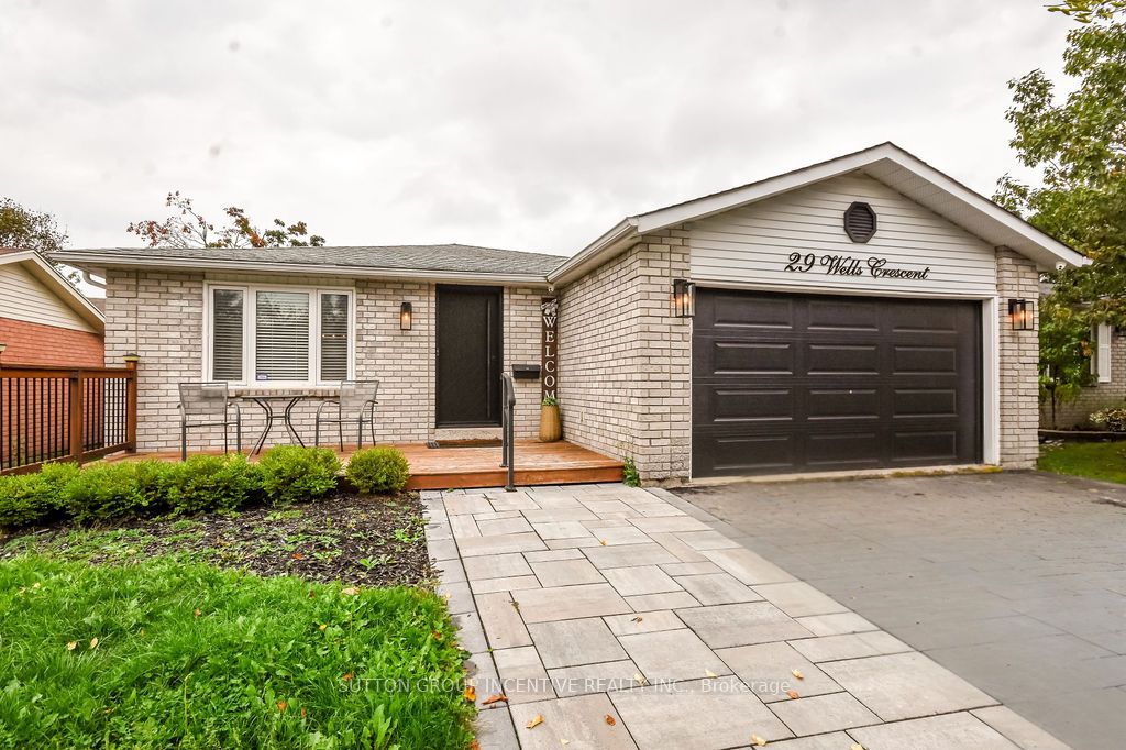 29 Wells Crescent Property Photo 1