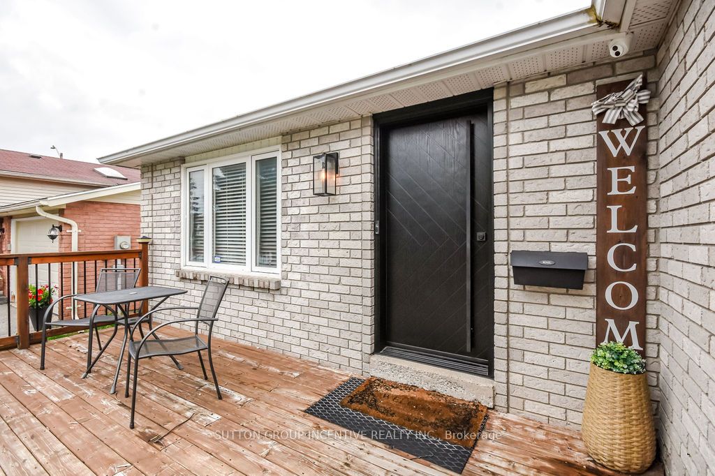 29 Wells Crescent Property Photo 2