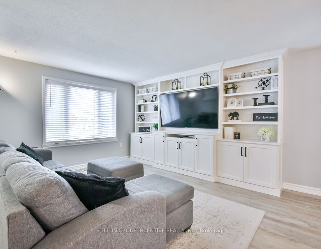 29 Wells Crescent Property Photo 5