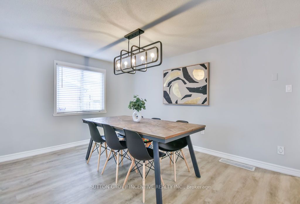 29 Wells Crescent Property Photo 8