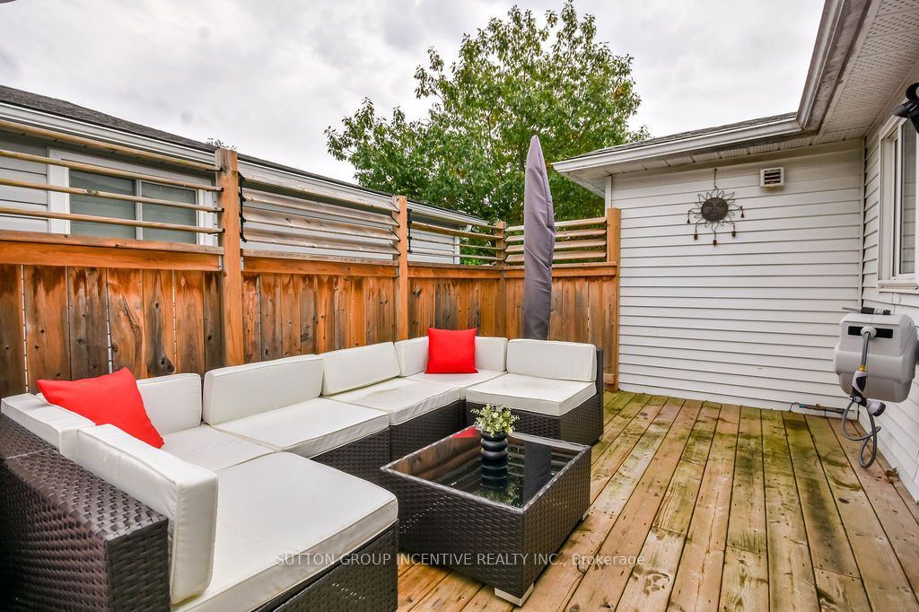 29 Wells Crescent Property Photo 23