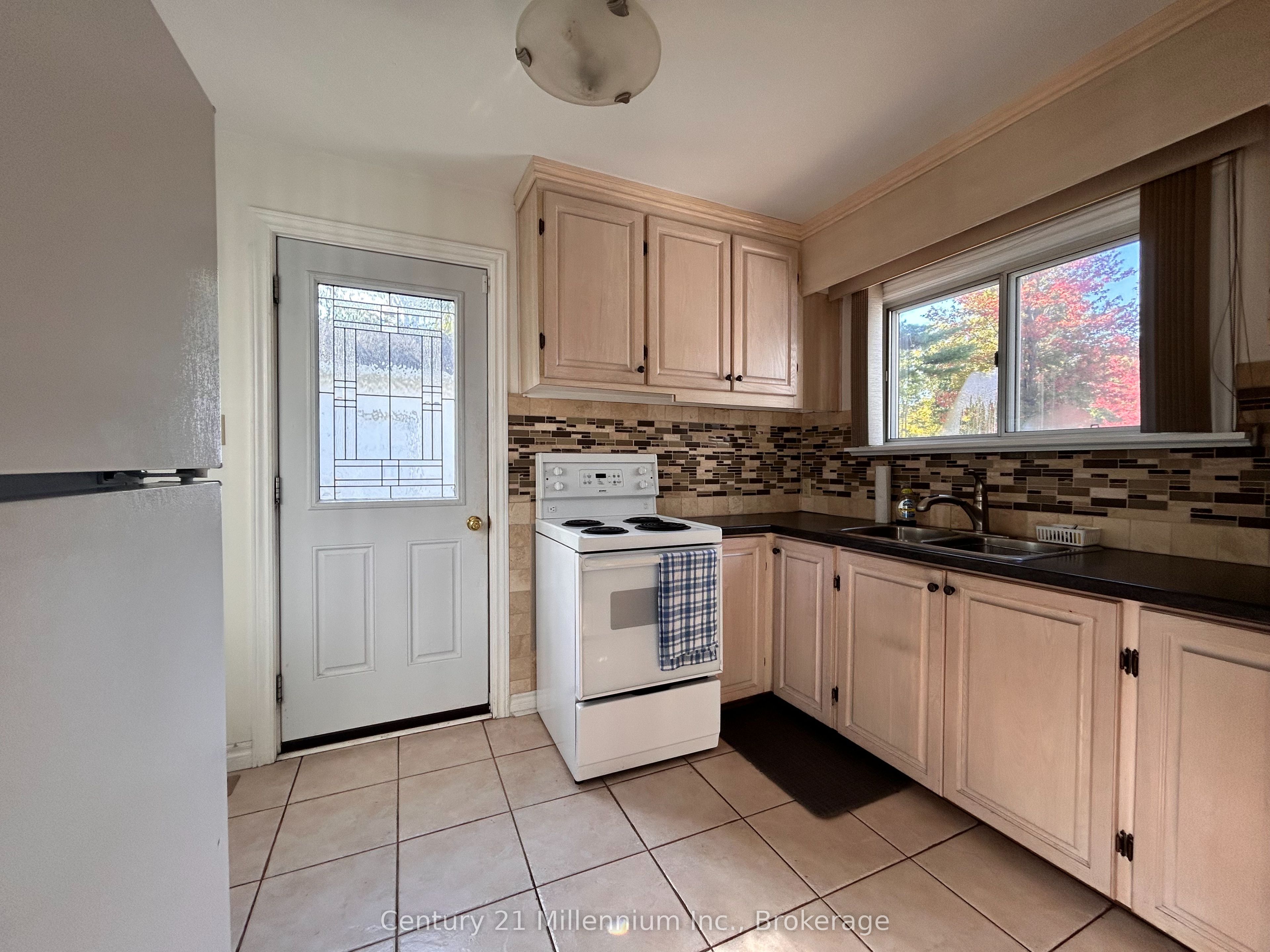 1310 Mosley Street Property Photo 6