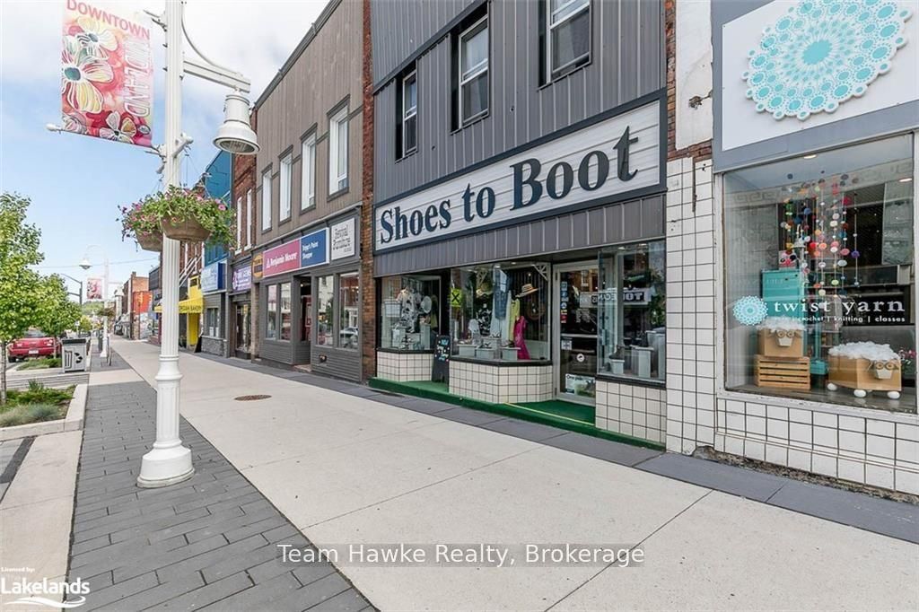 261 King Street Property Photo 2