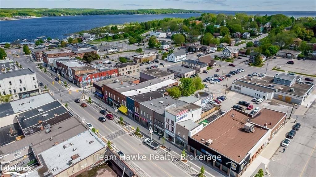 261 King Street Property Photo 30