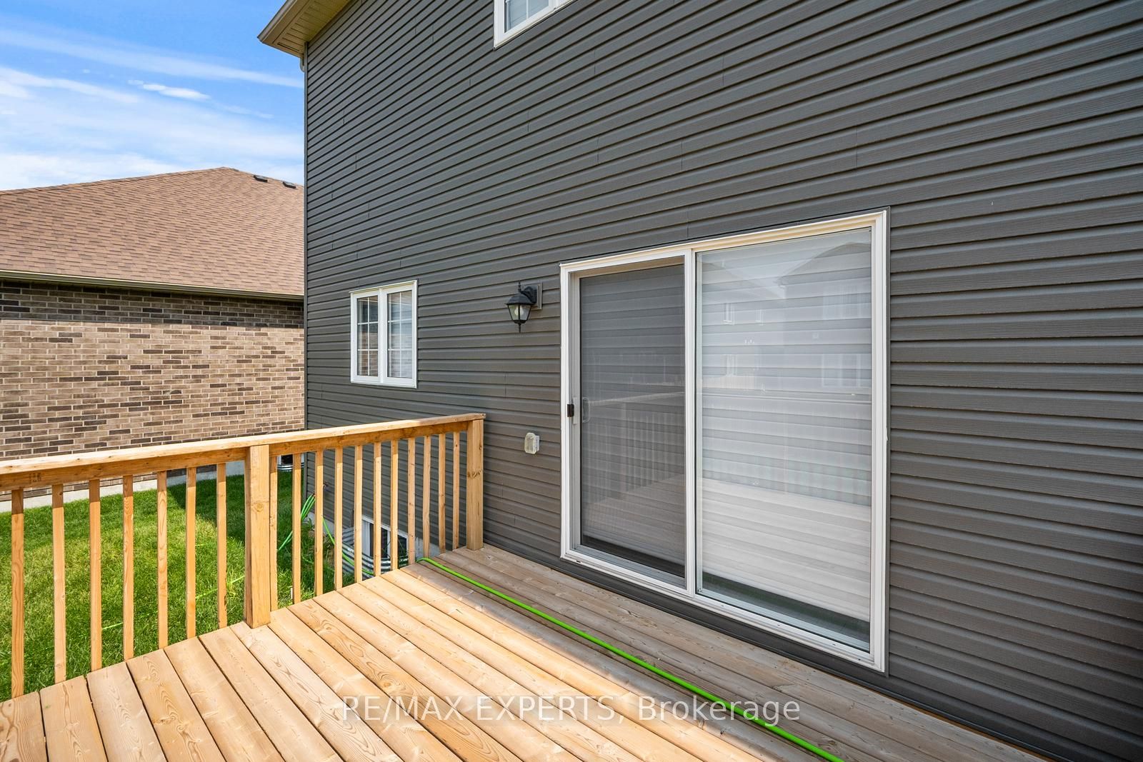 216 Cubitt Street Property Photo 41