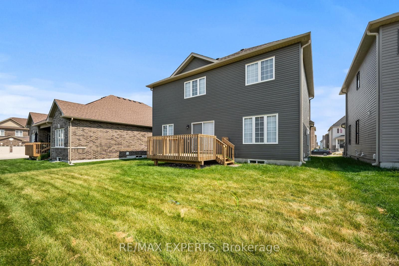 216 Cubitt Street Property Photo 48